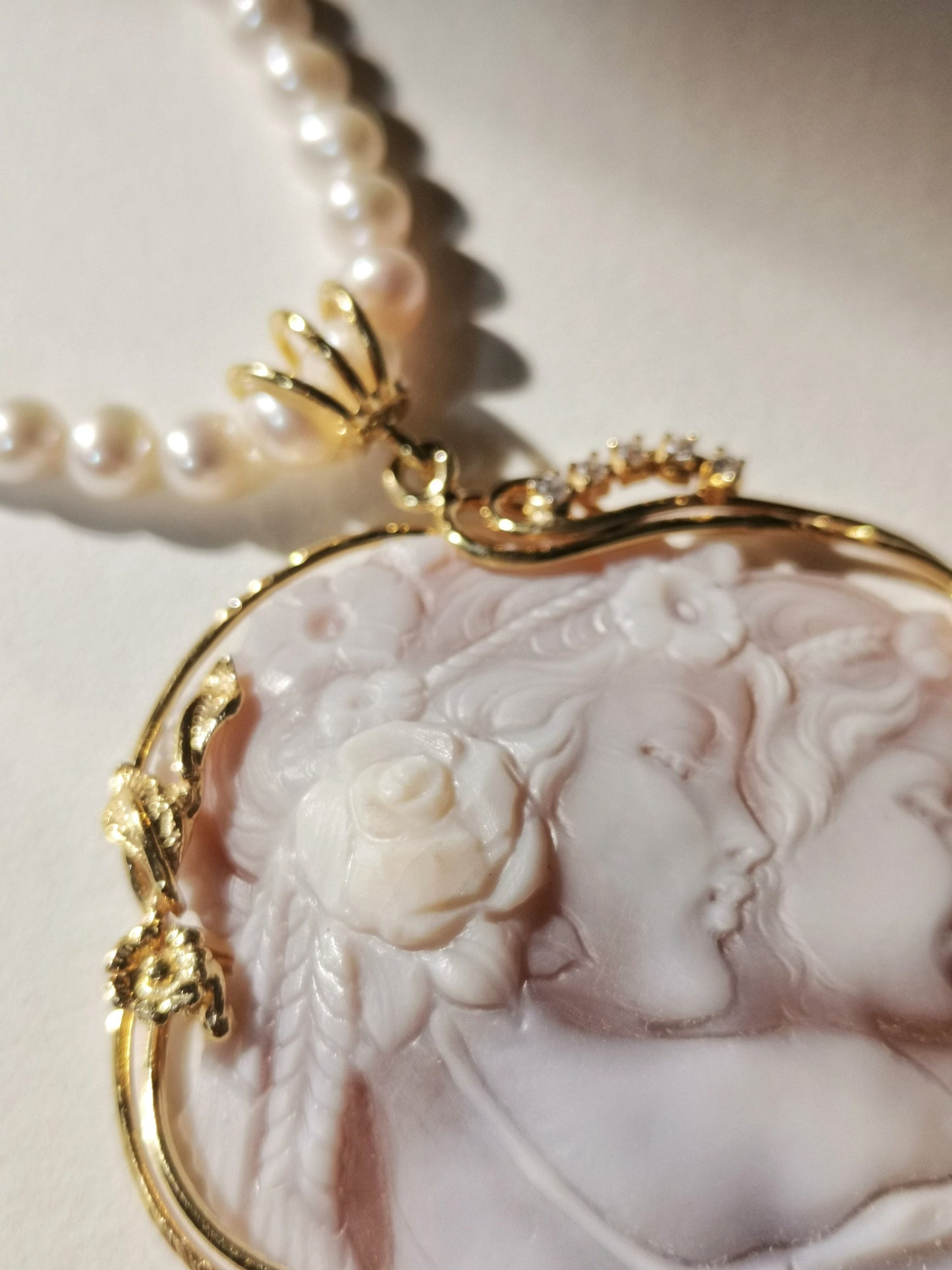 Genuine cameo necklace, Freshwater pearls, sea shell handmade cameo necklace, silver sterling 925, custom gift for her, wedding anniversary