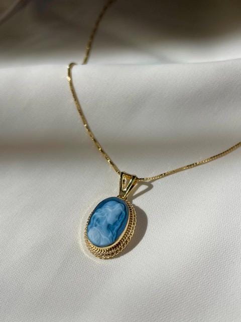 Cameo necklace, memorable gift, made in Italy, waterproof jewelry, unique handmade jewelry, blue cameo, 18k gold necklace, gift for her, mom