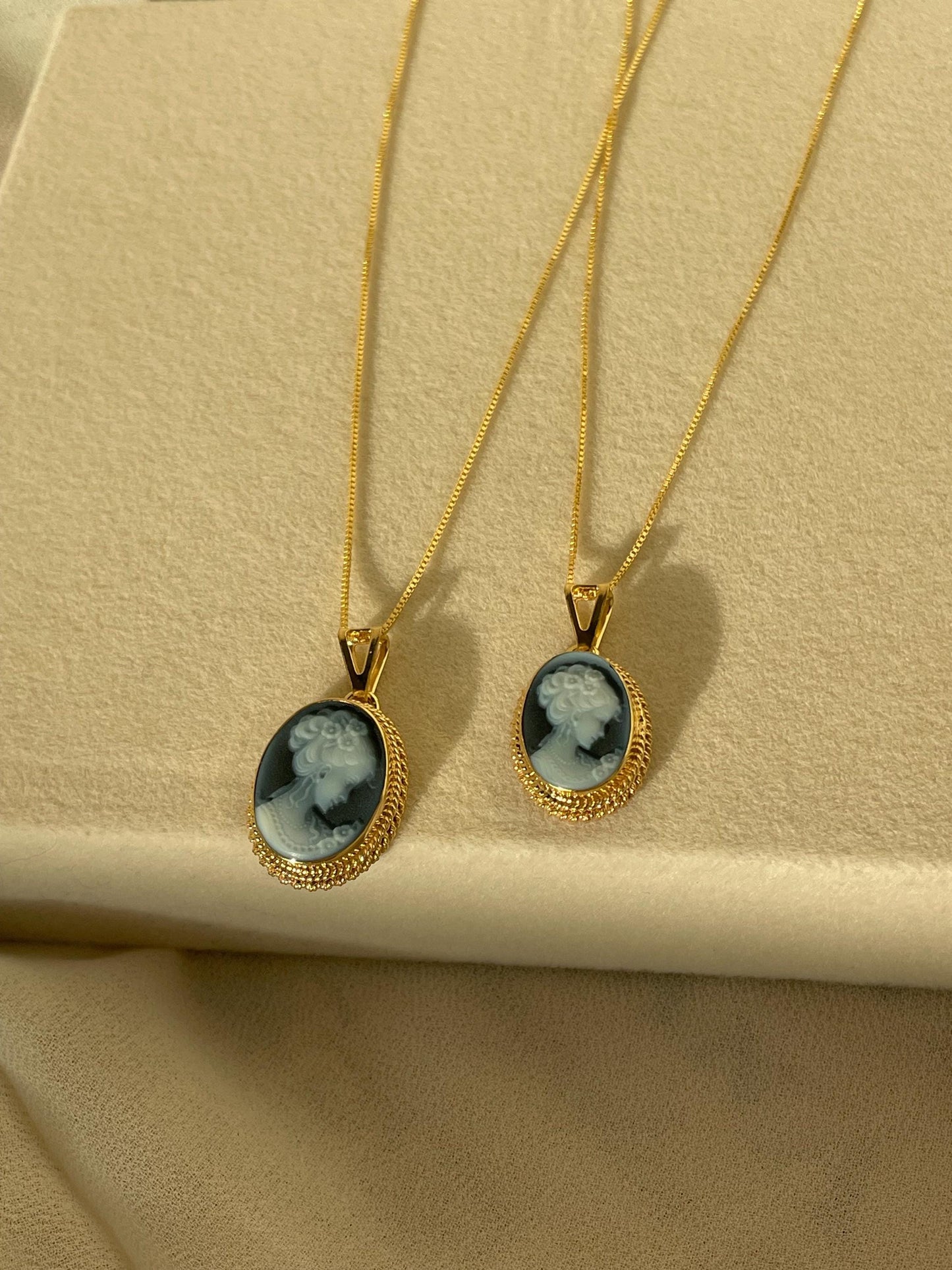 Blue cameo golden necklace, silver jewelry, made in Italy, personalised gift for her, agate genuine Italian cameo, cameo set, cameo necklace