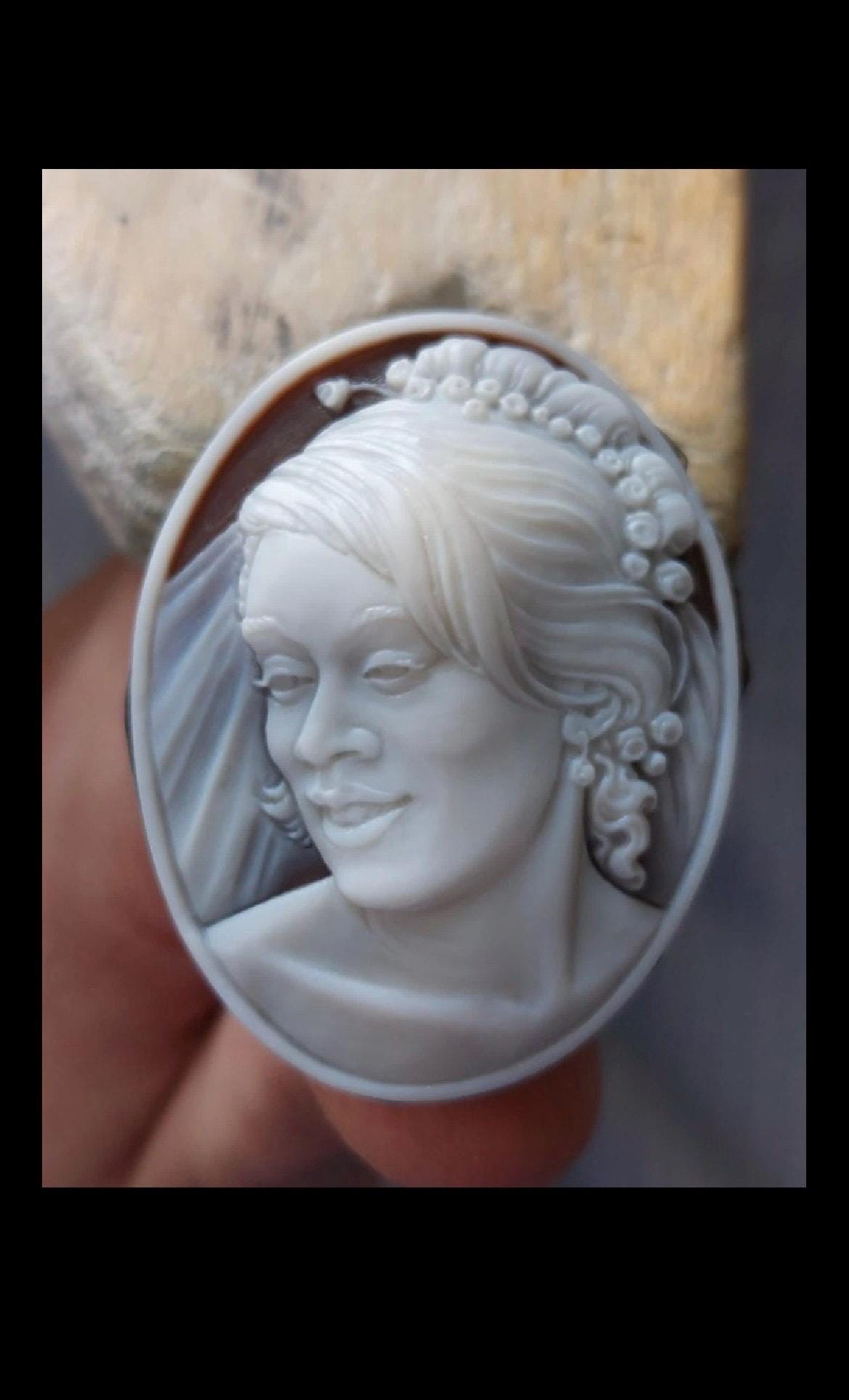 Personalised cameo, bride and groom, portrait cameo, bride gift, anniversary, cameo necklace, custom necklace, personalised handmade gift