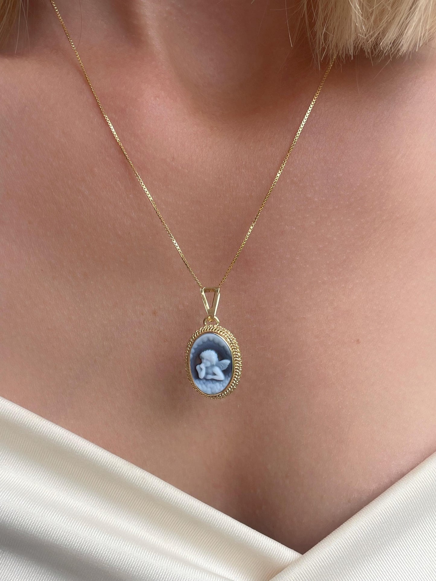 Angel cameo necklace