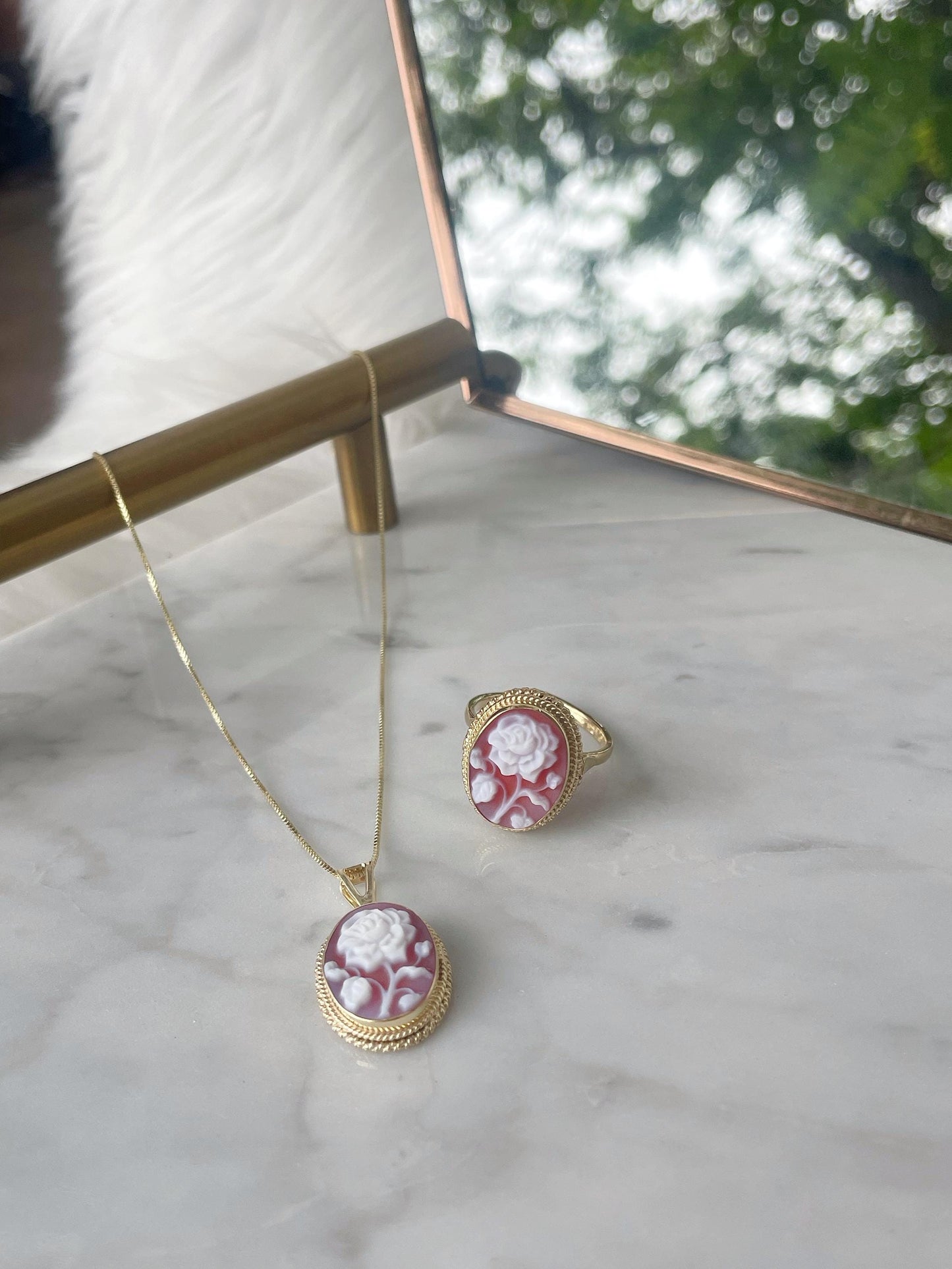 Red cameo rose necklace