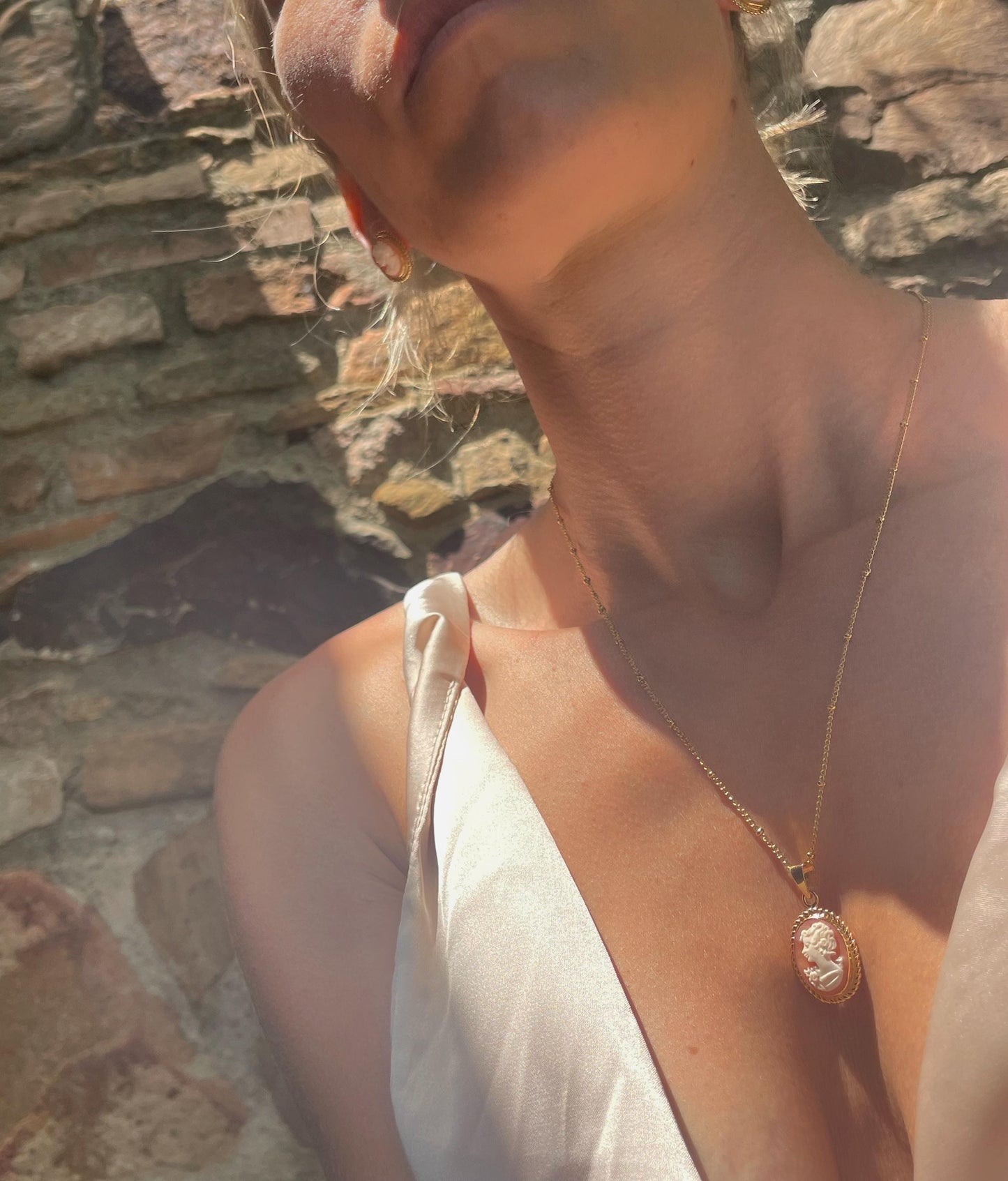 Petit cameo necklace