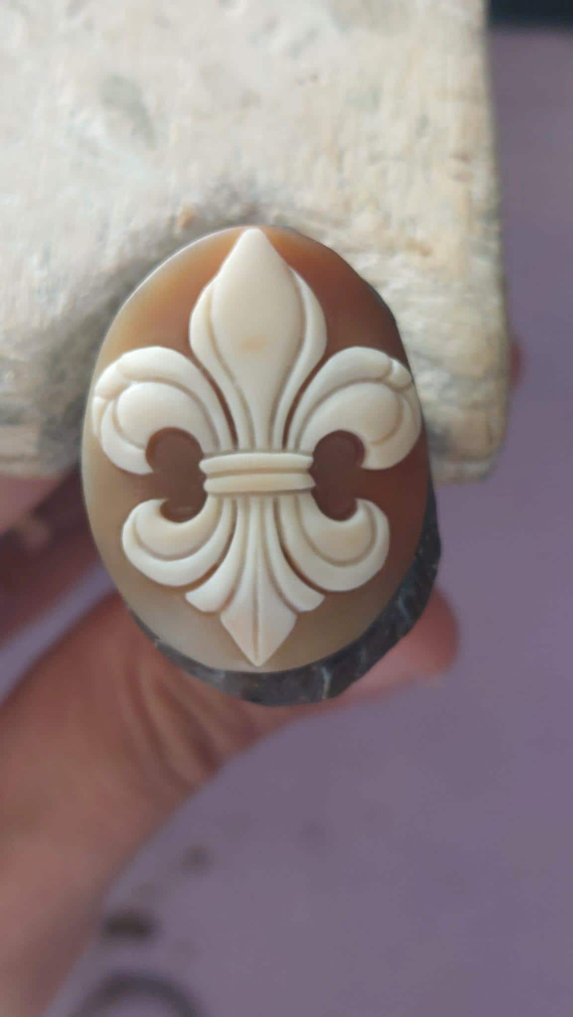 Noble Grace Cameo Ring | Milano Jewelry Week 2025