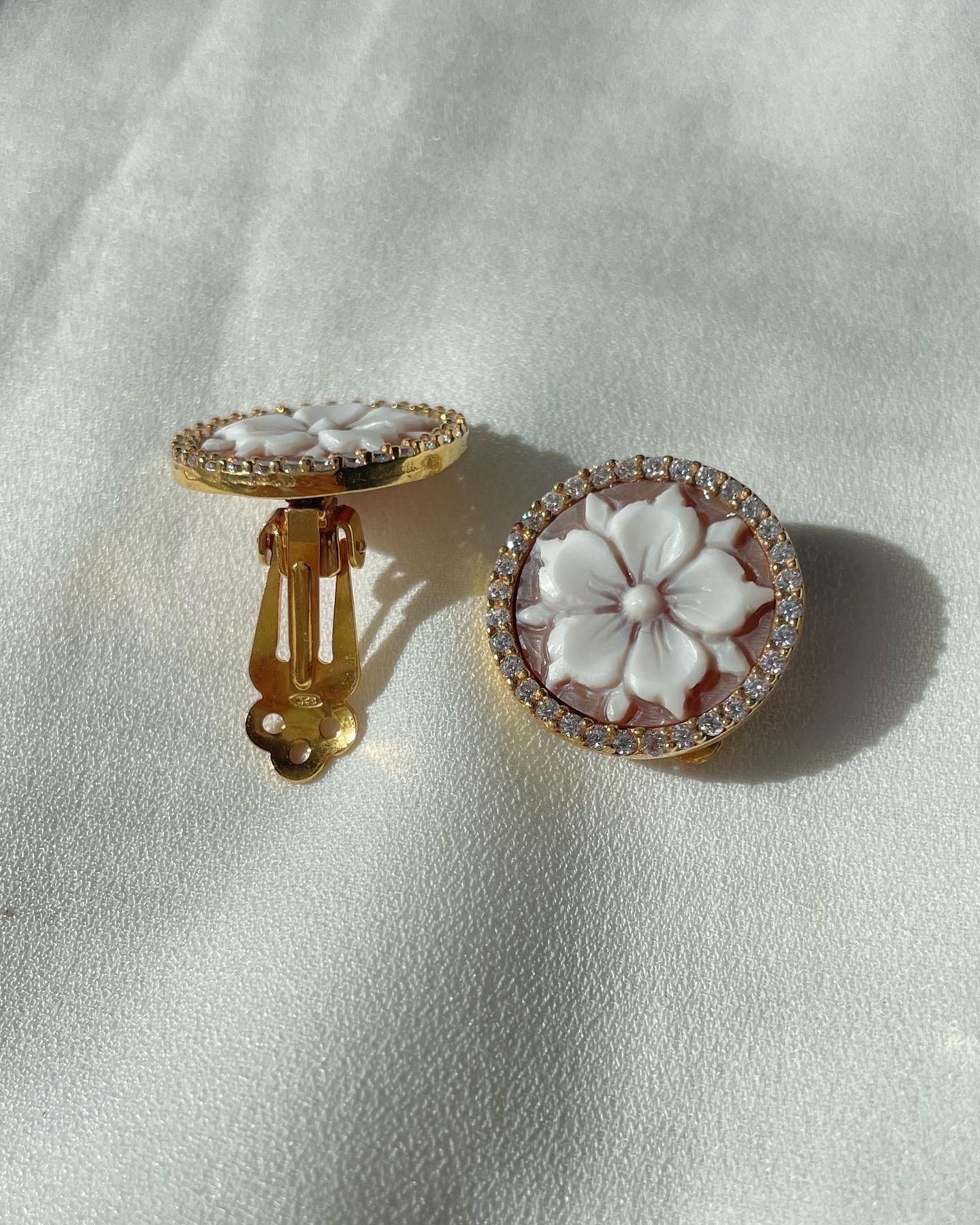 Clip-On Cameo earrings