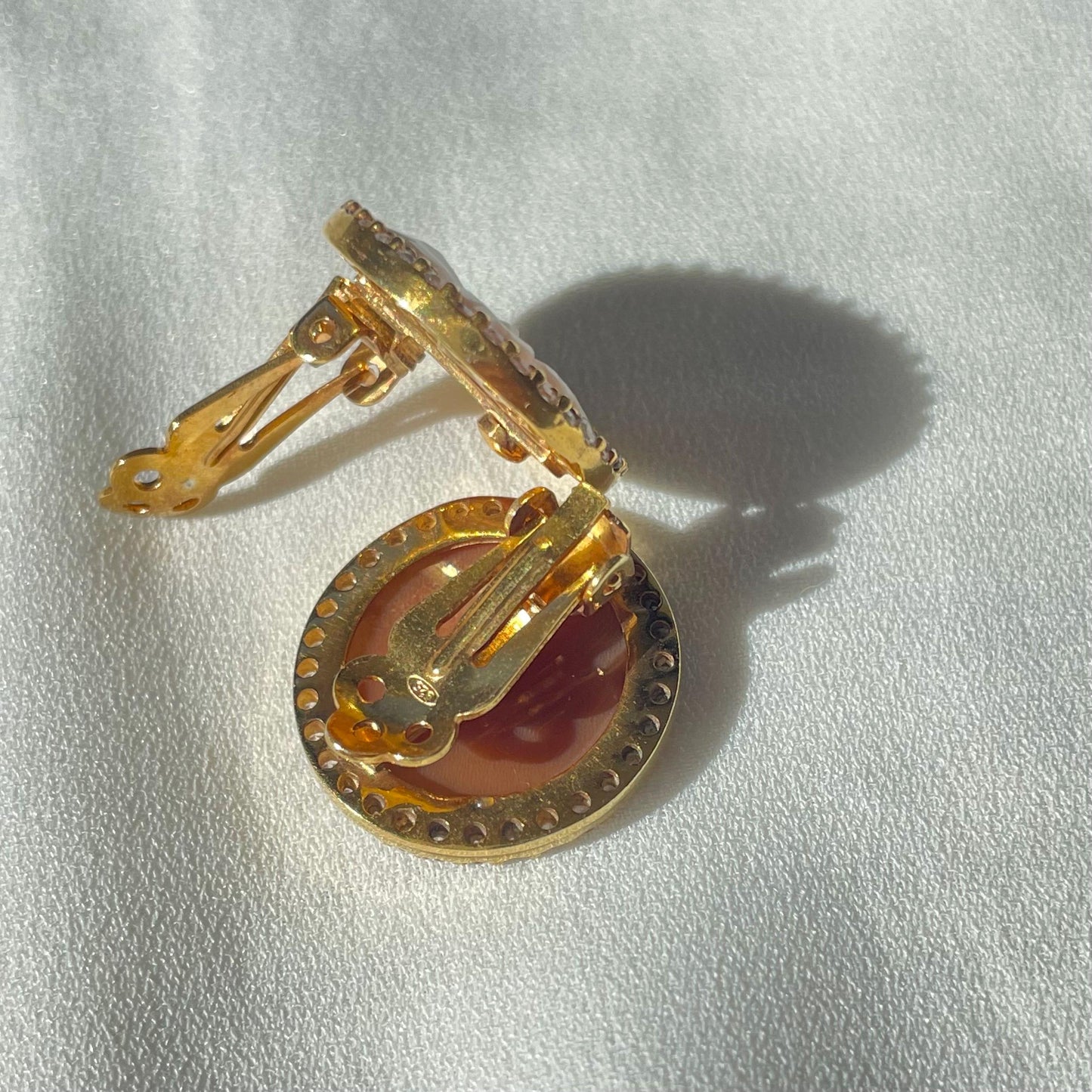 Clip-On Cameo earrings
