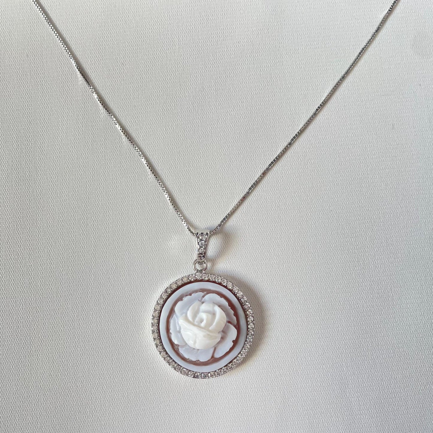 Cameo silver Necklace, handmade jewelry, rose cameo, unique wedding and anniversary gift, made in Italy, rose pendant, cameo jewelry, mom