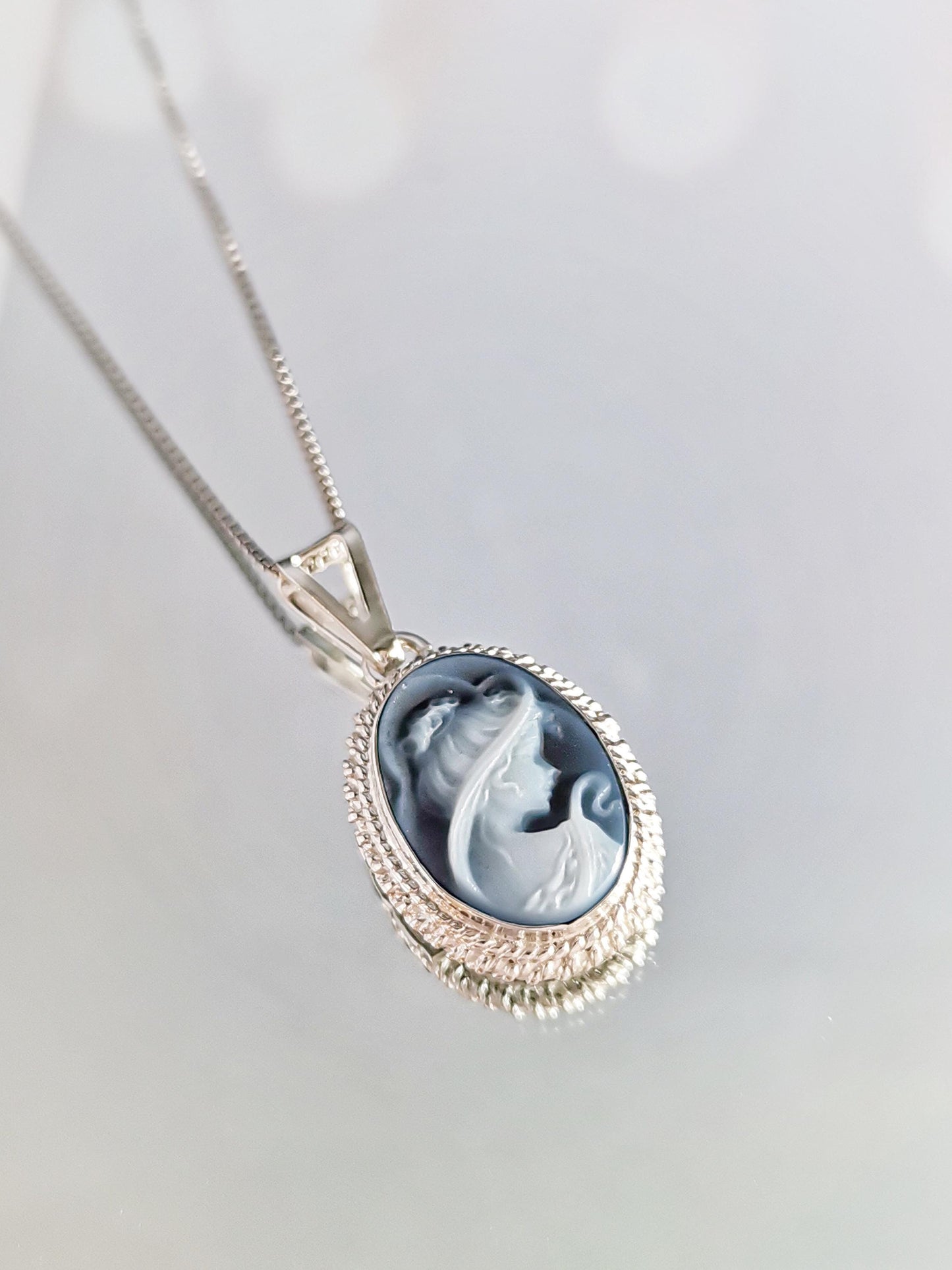 Blue cameo necklace, silver jewelry set, made in Italy, personalised gift for her, agate genuine Italian cameo, cameo set, cameo necklace