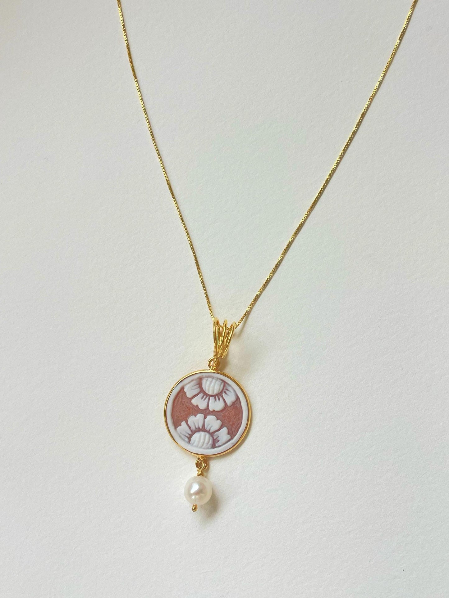 Dainty necklace, Floral cameo necklace, personalised gift for her, bridal necklace, wedding, genuine Italian cameo, jewelry gift set, pearl