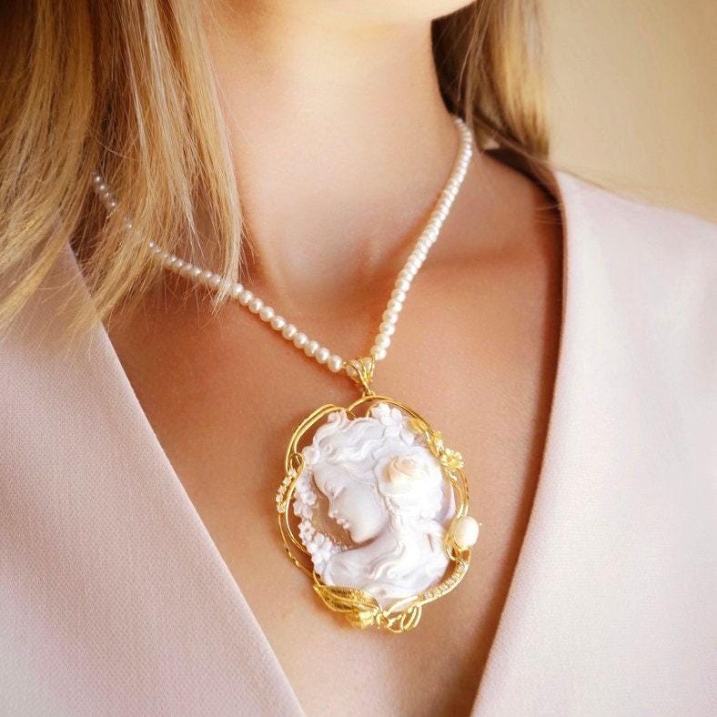 Genuine cameo necklace, medallion pendant, made in Italy, silver sterling 925, personalised gift for her, bridal, wedding jewelry, coral