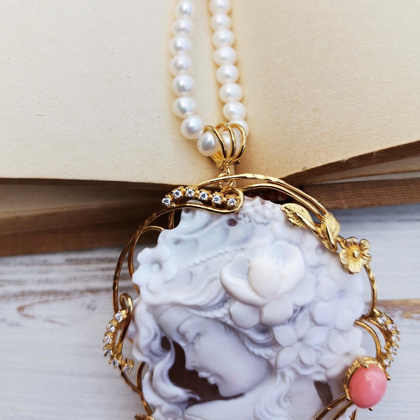 Genuine cameo necklace, medallion pendant, made in Italy, silver sterling 925, personalised gift for her, bridal, wedding jewelry, coral