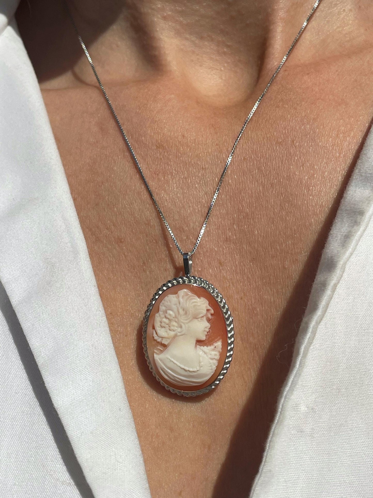 Vintage Cameo necklace, genuine cameo, handmade gift, sea shell cameo, pin brooch cameo, bridal jewelry, fall wedding, unique gift for her