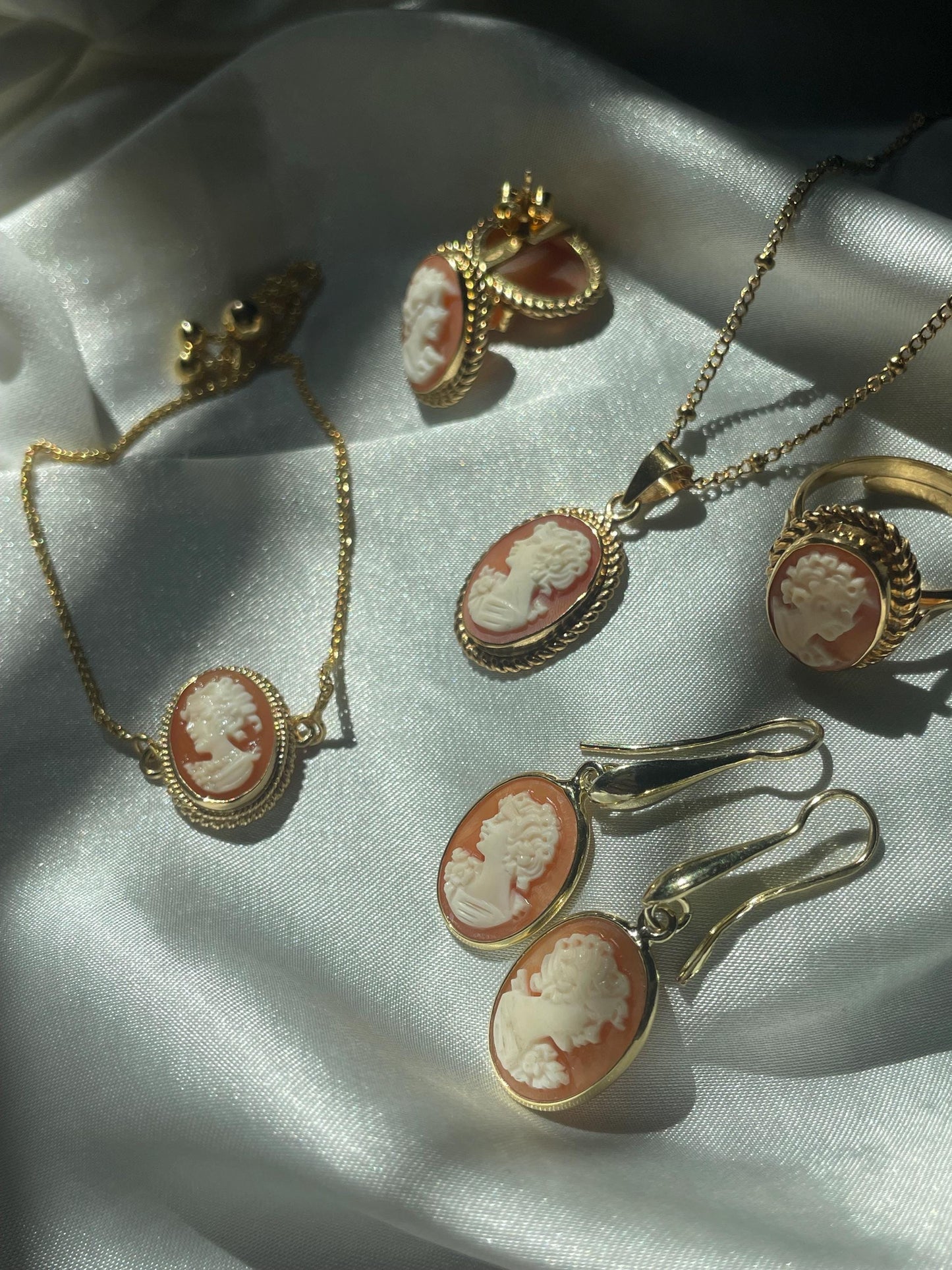 Vintage Cameo necklace, genuine cameo, handmade gift, sea shell cameo, pin brooch cameo, bridal jewelry, fall wedding, unique gift for her