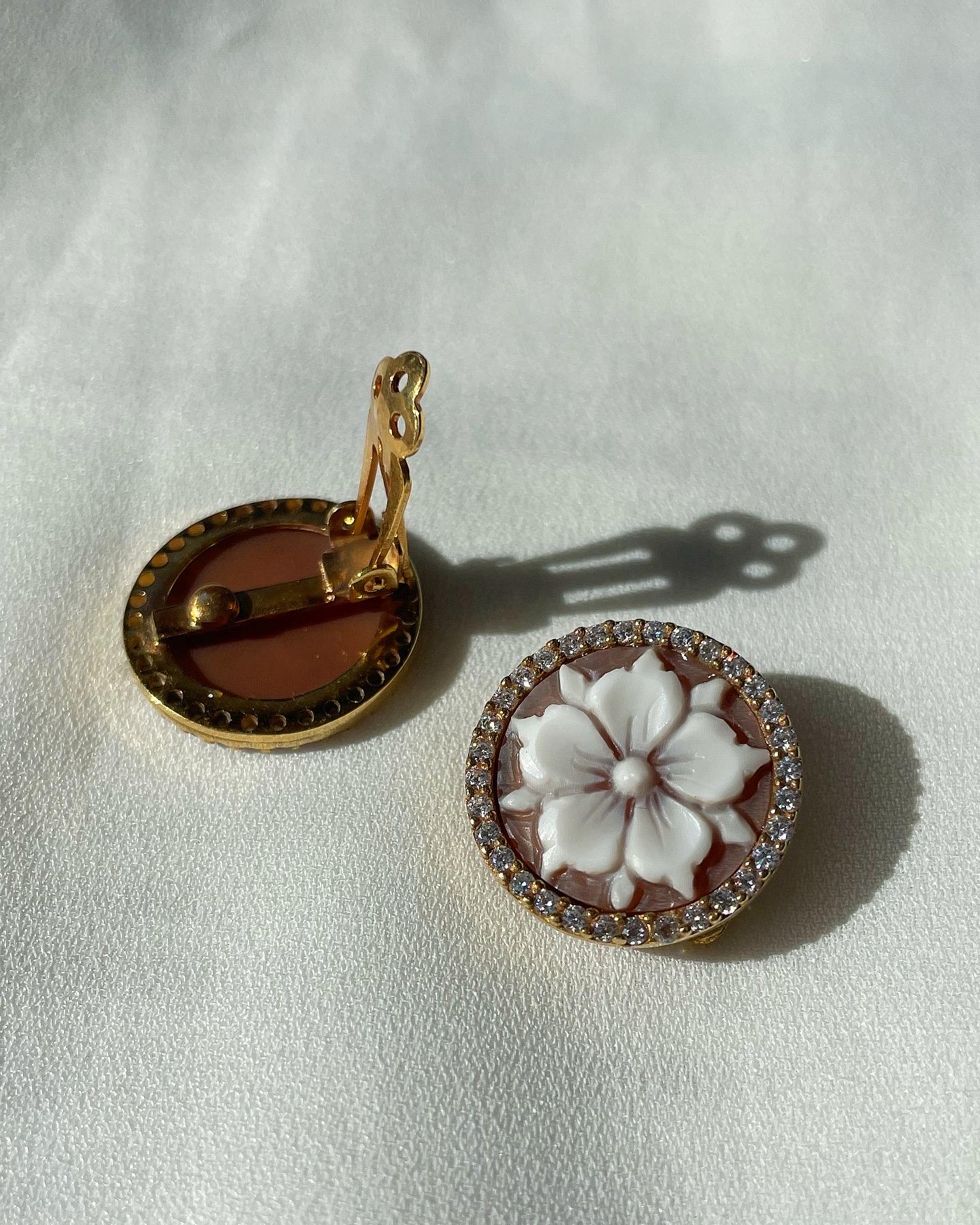 Clip-On Cameo earrings