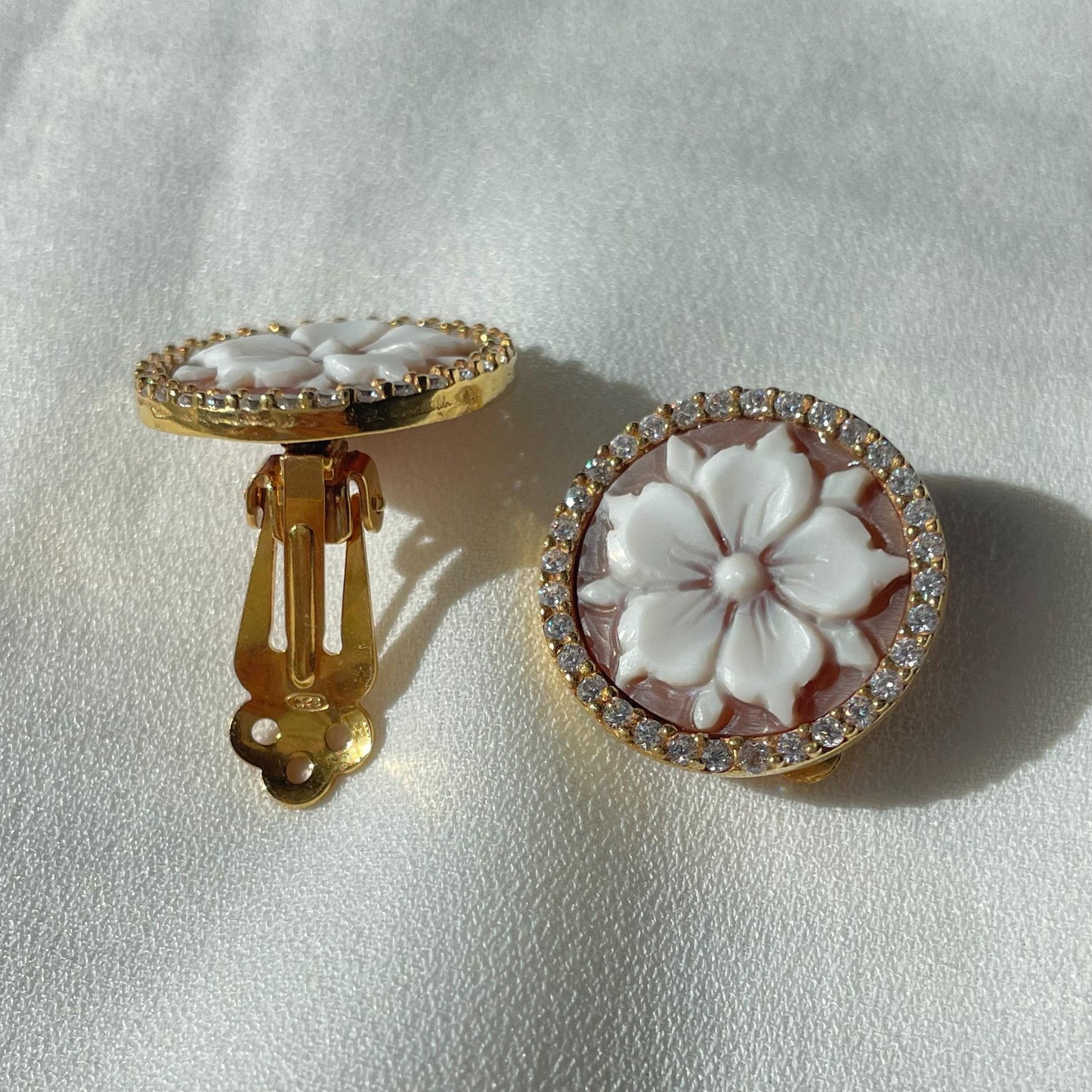 Clip-On Cameo earrings