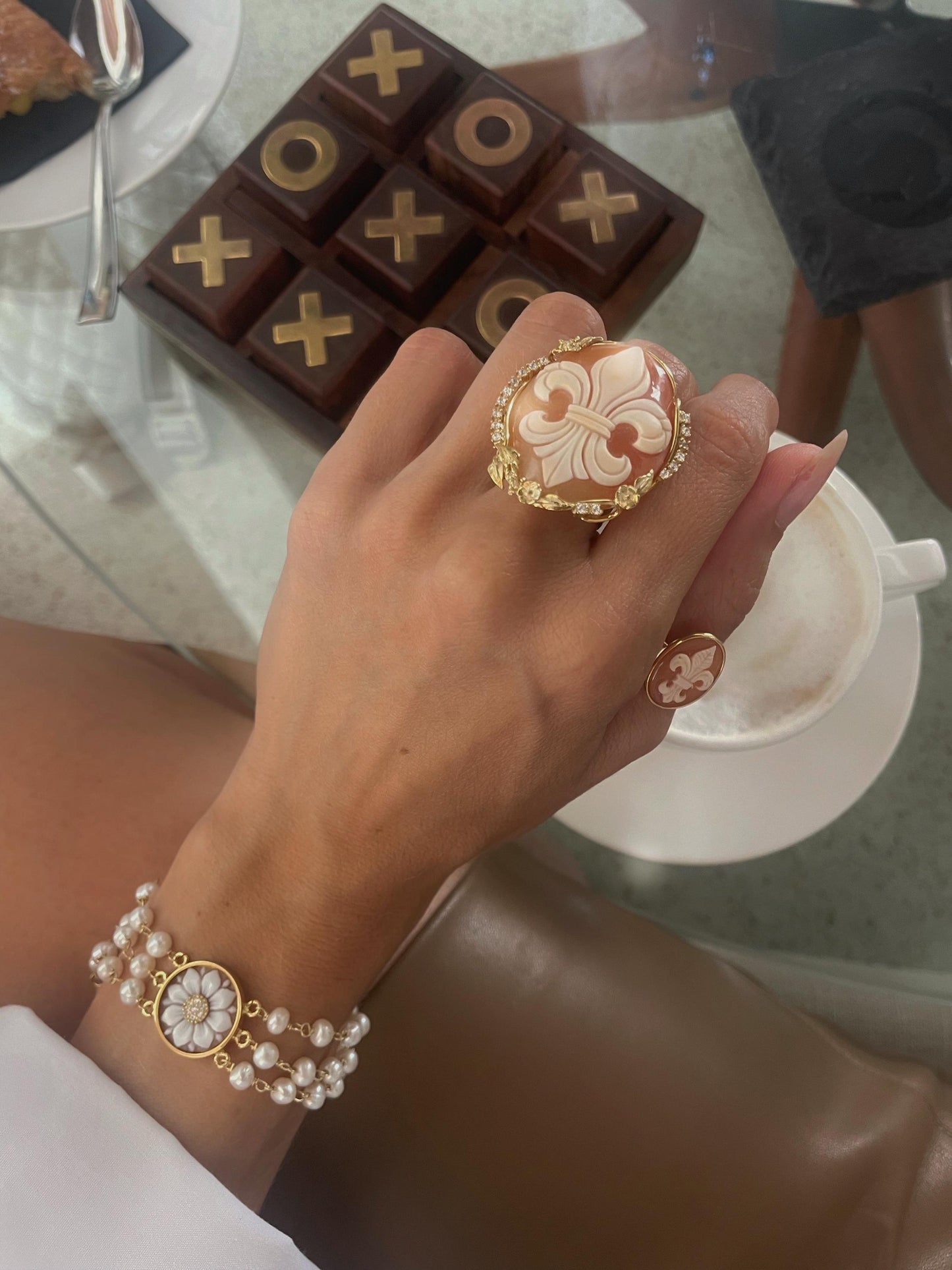 Noble Grace Cameo Ring | Milano Jewelry Week 2025 | vintage ring, handmade ring, giglio, unique handmade gift, 18K gold, made in Italy, mom