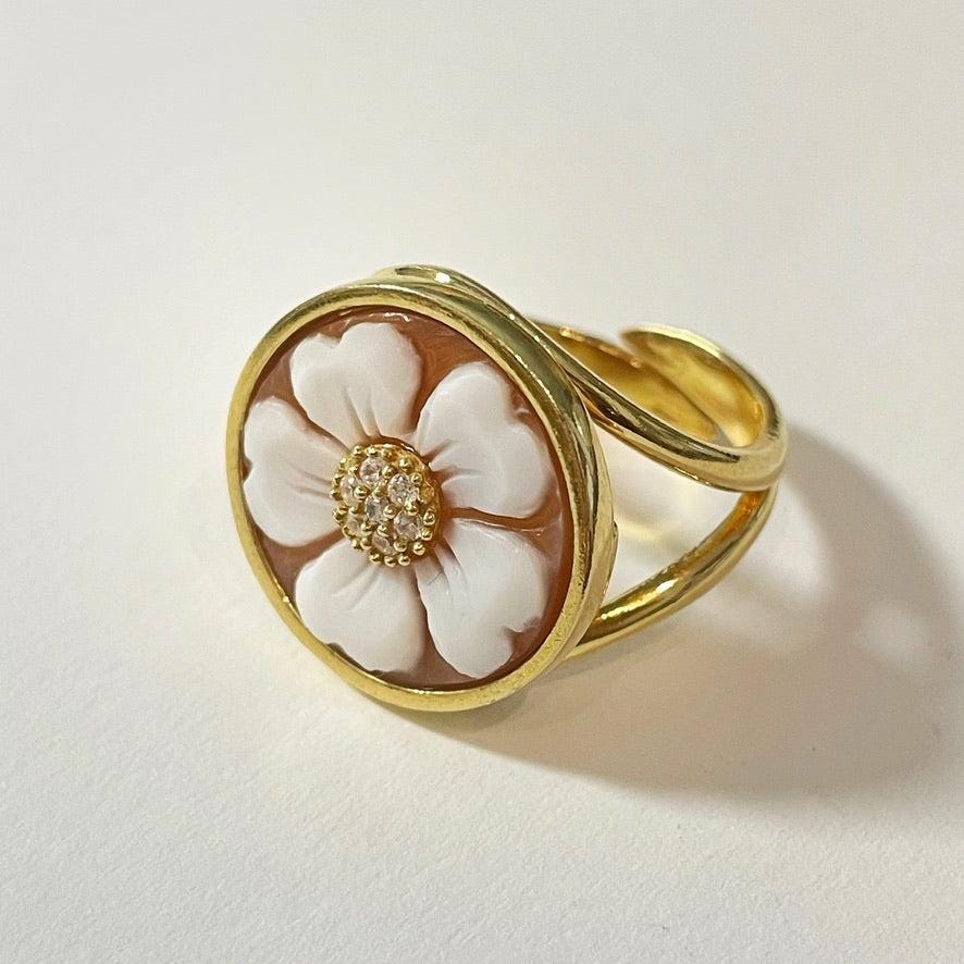 Handmade cameo adjustable ring, 18K golden ring, made in Italy, gift for her, wedding anniversary gift, silver sterling 925, custom jewelry