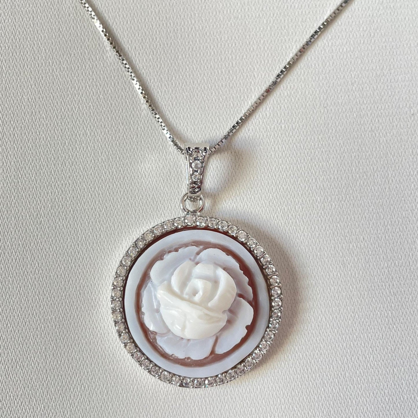 Cameo silver Necklace, handmade jewelry, rose cameo, unique wedding and anniversary gift, made in Italy, rose pendant, cameo jewelry, mom