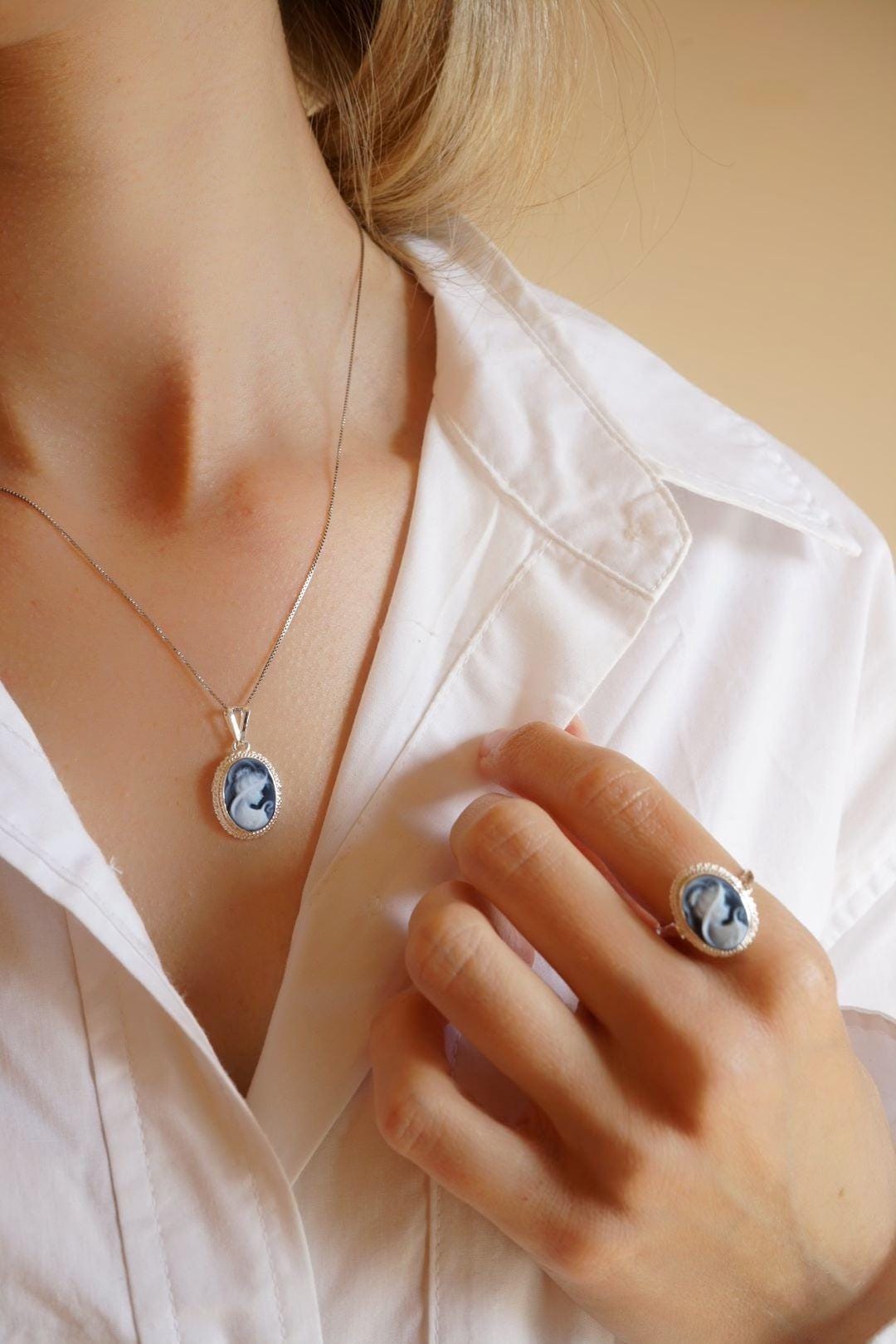 Blue cameo necklace, silver jewelry set, made in Italy, personalised gift for her, agate genuine Italian cameo, cameo set, cameo necklace