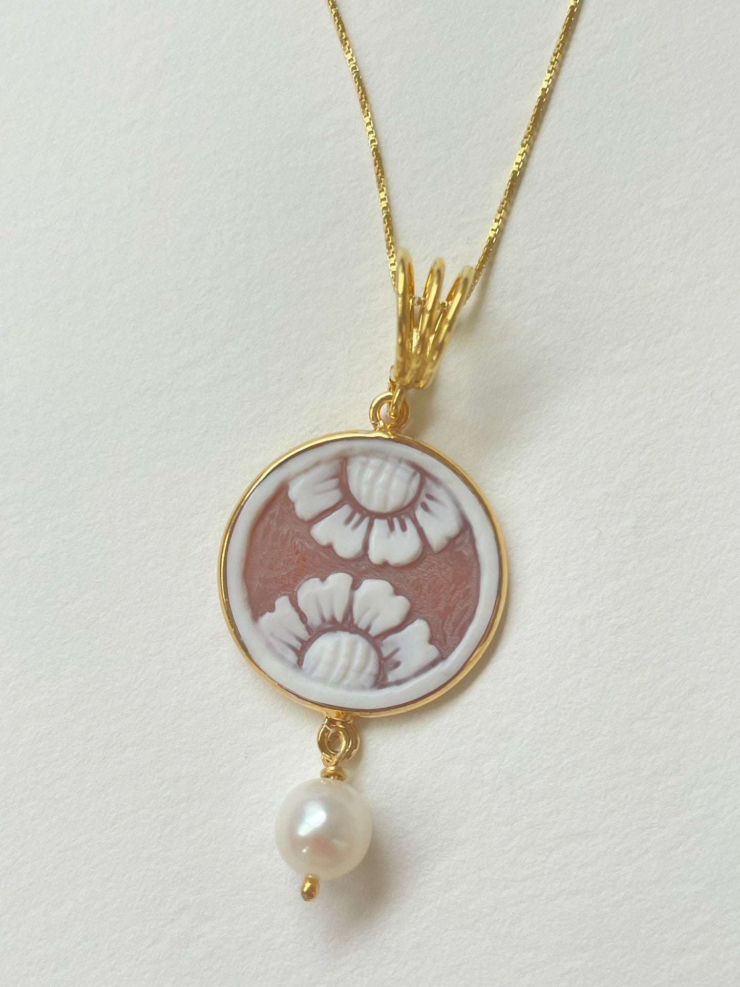 Dainty necklace, Floral cameo necklace, personalised gift for her, bridal necklace, wedding, genuine Italian cameo, jewelry gift set, pearl