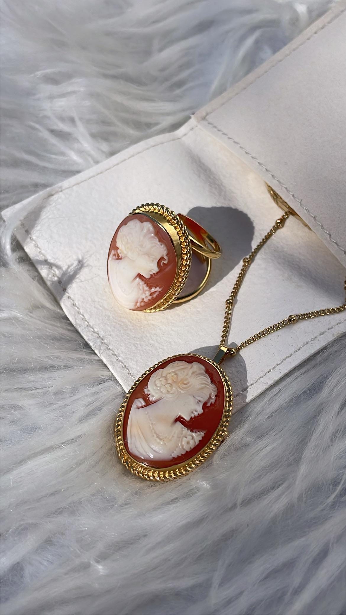 Classic Cameo set, 18K gold necklace, genuine cameo, handmade in Italy, sea shell cameo, wedding gift, jewelry set, daughter gift, mum gift