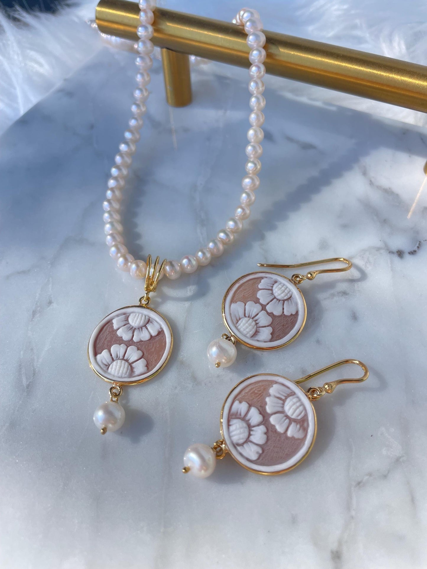 Floral cameo set, freshwater pearls, personalised gift for her, bridal necklace, wedding, dainty necklace, jewelry set, cameo jewelry, mom