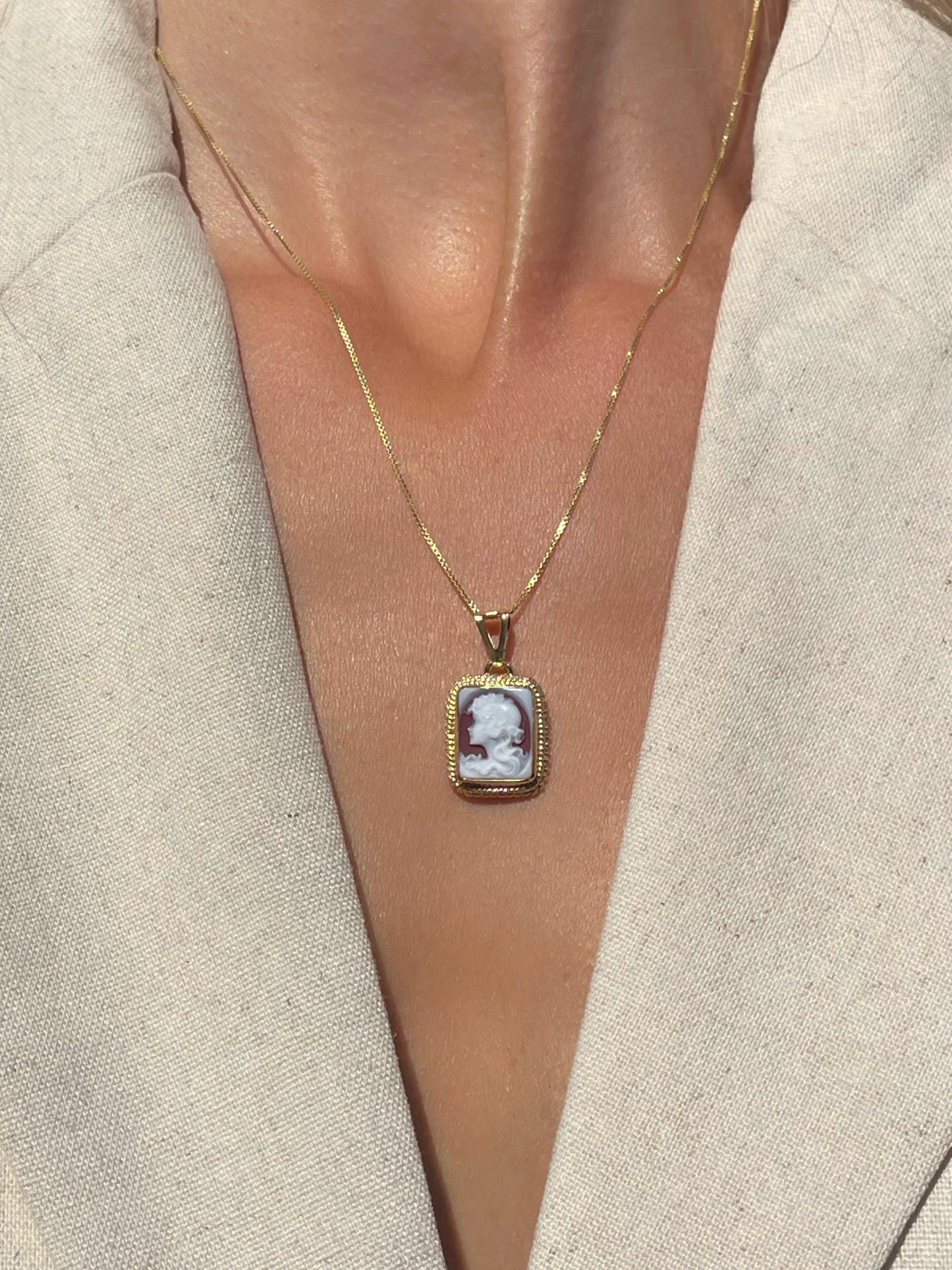 Square classic cameo necklace