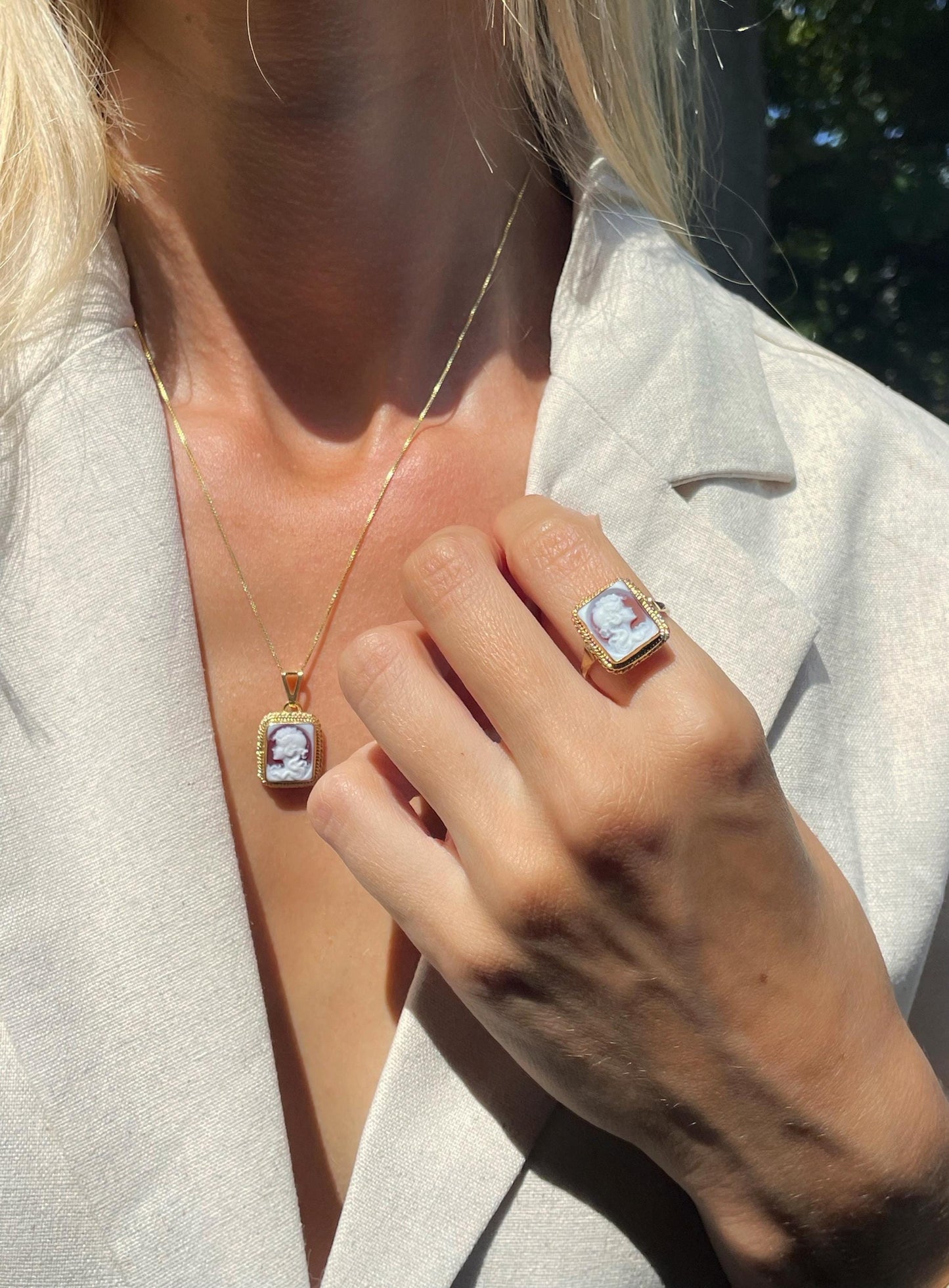 Square classic cameo necklace