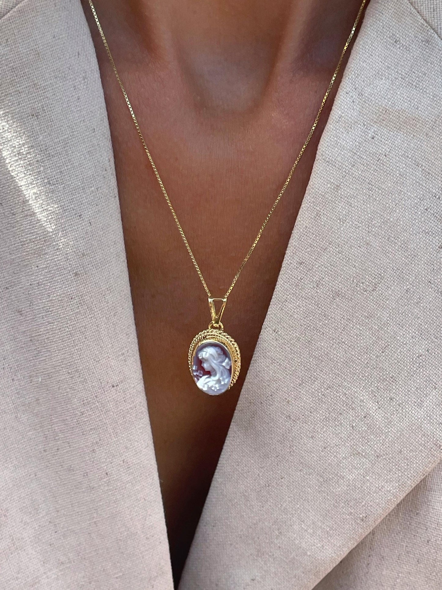 Lady cameo necklace - Josephine