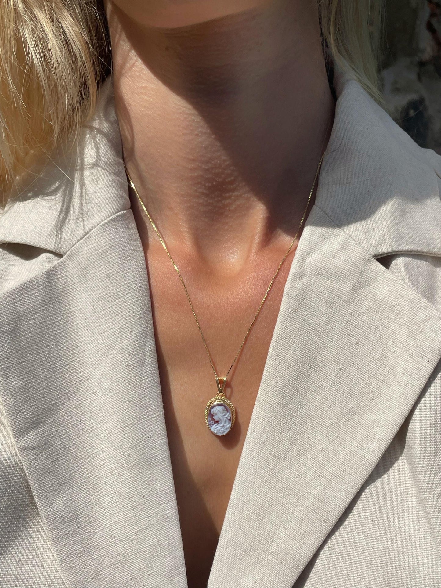 Lady cameo necklace - Josephine