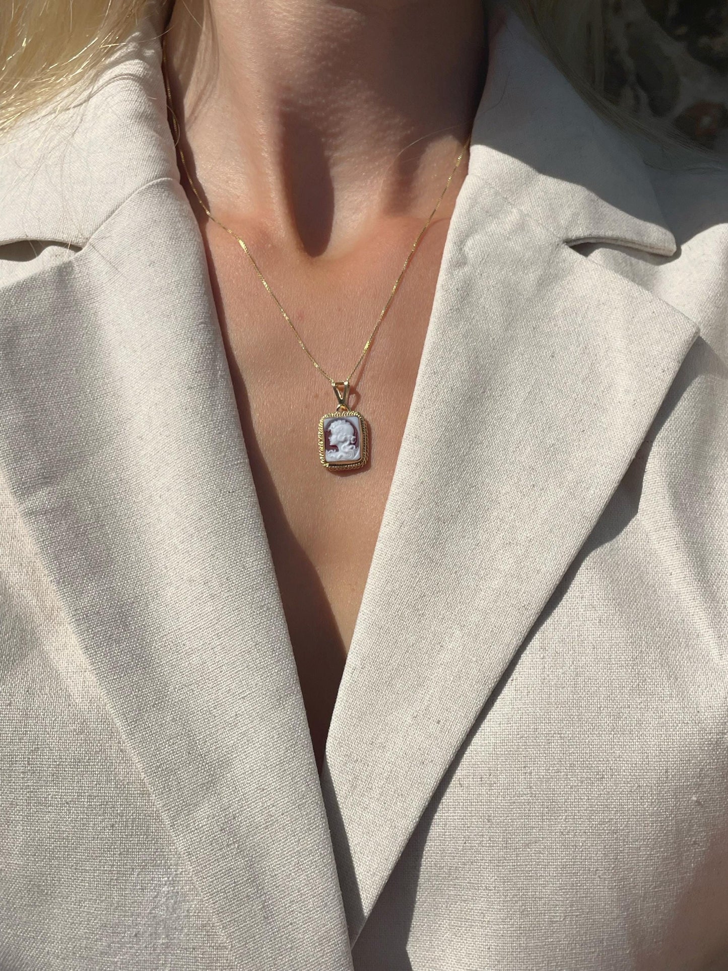 Square classic cameo necklace