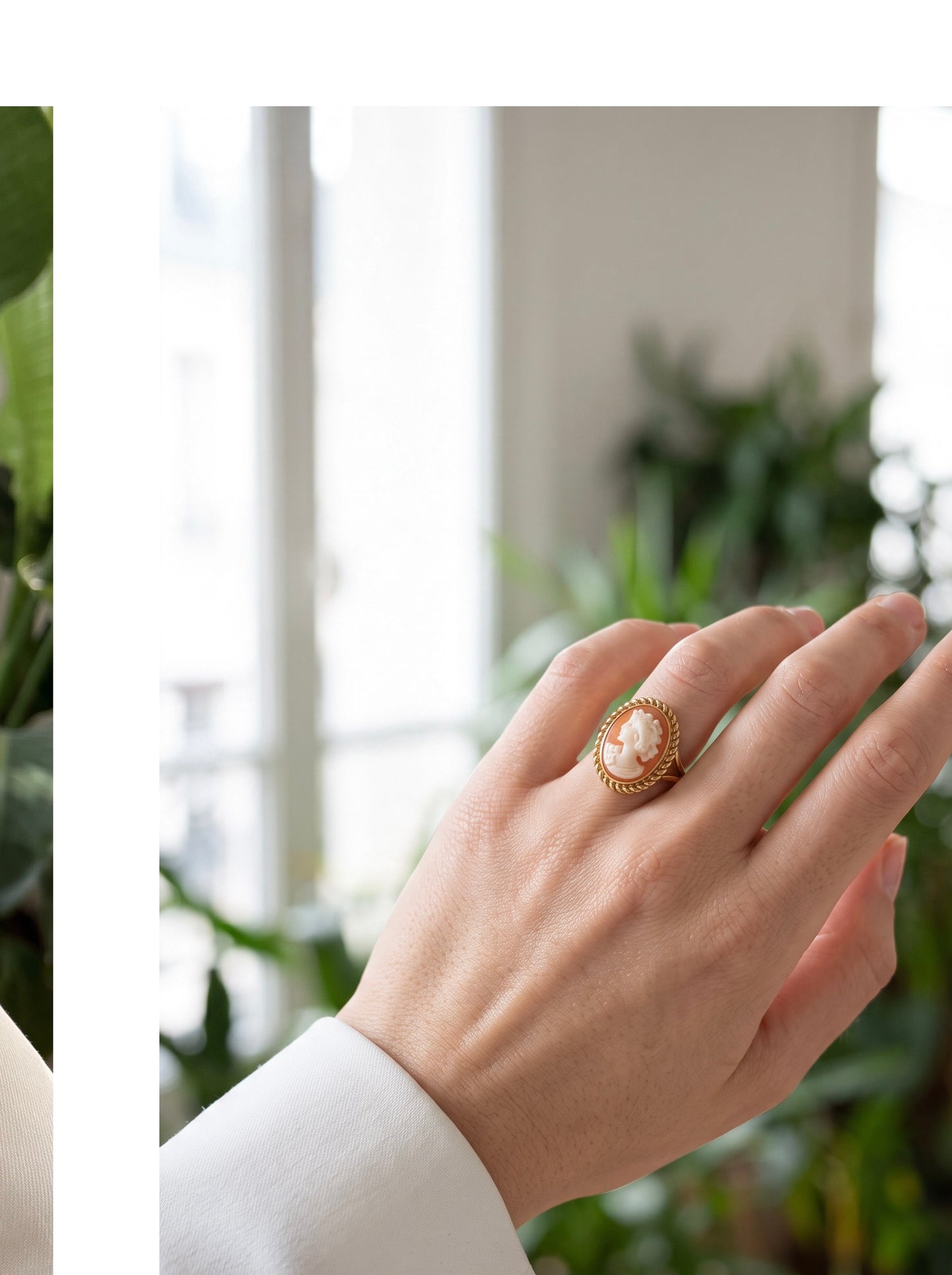 18k Gold Cameo Ring