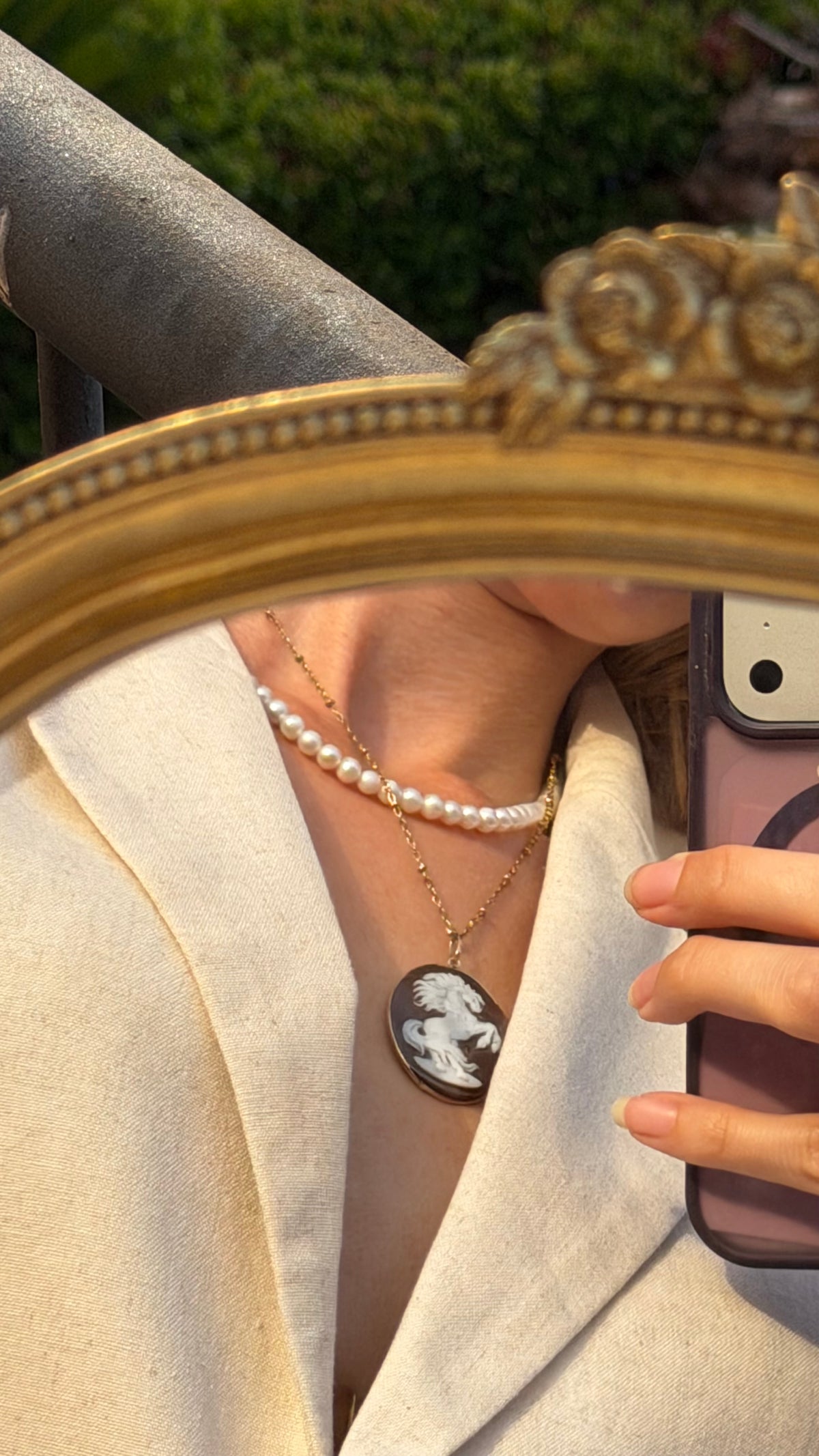 Wild Horse Cameo