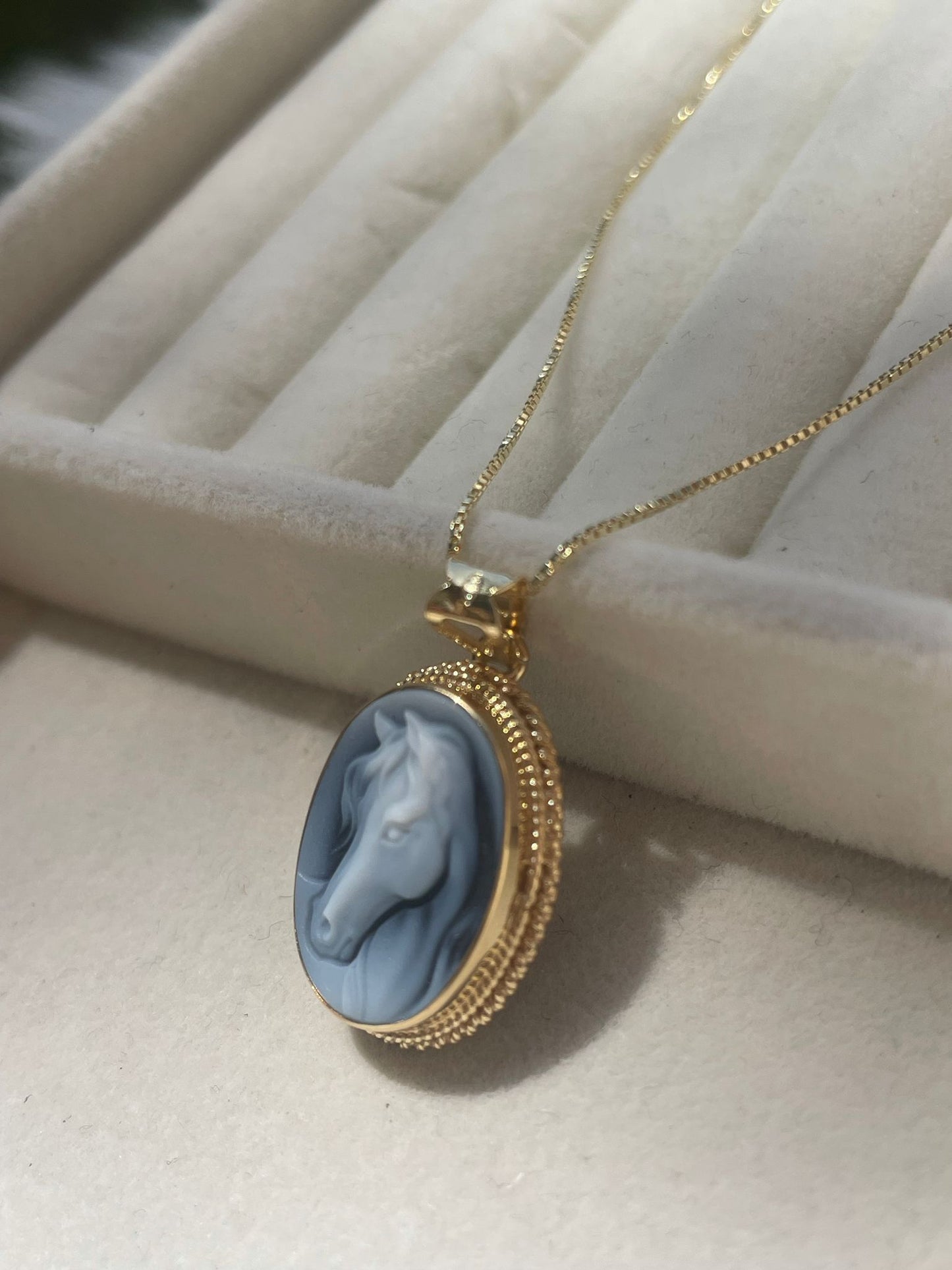 Horse cameo necklace - blue