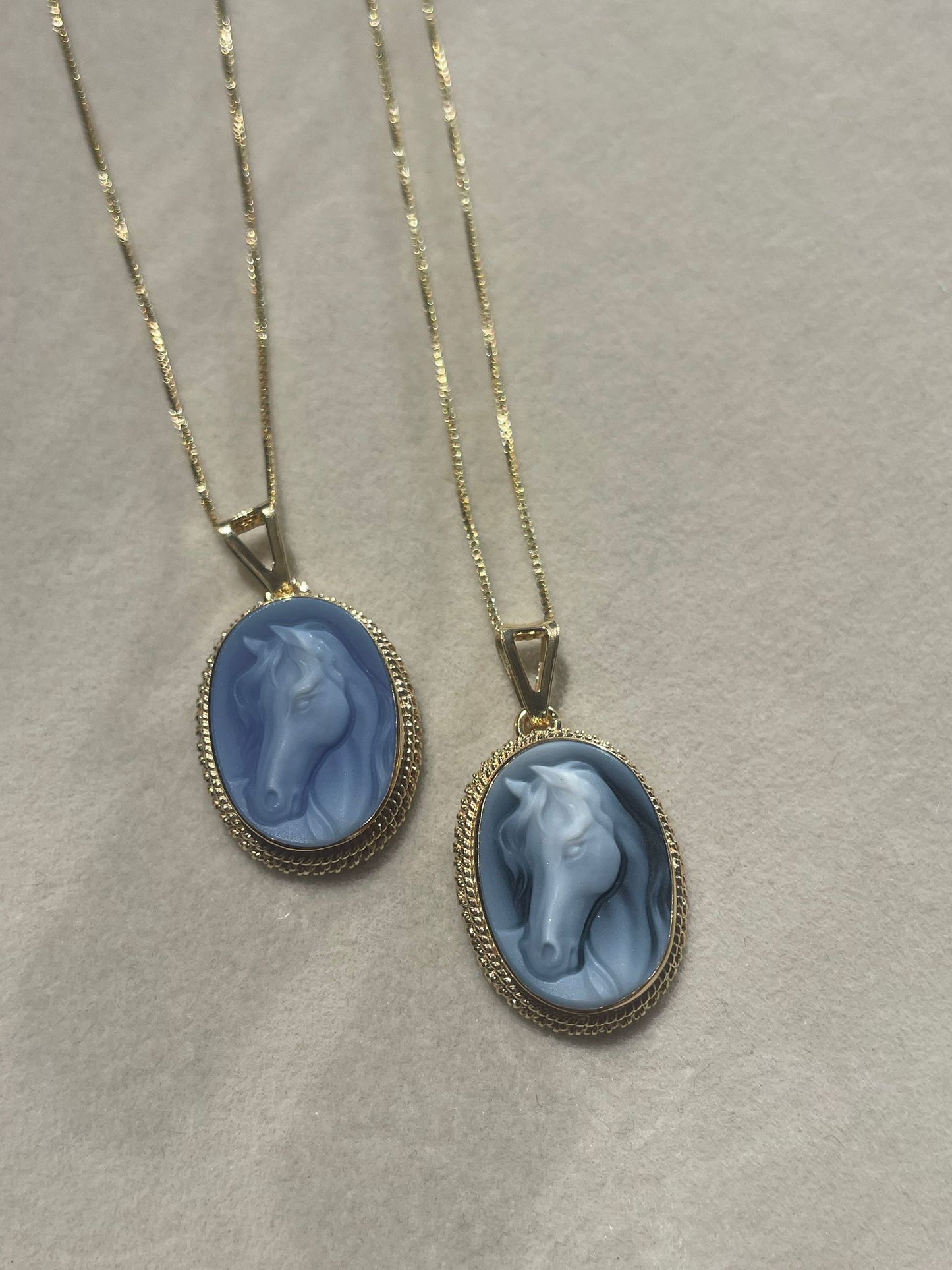 Horse cameo necklace - blue