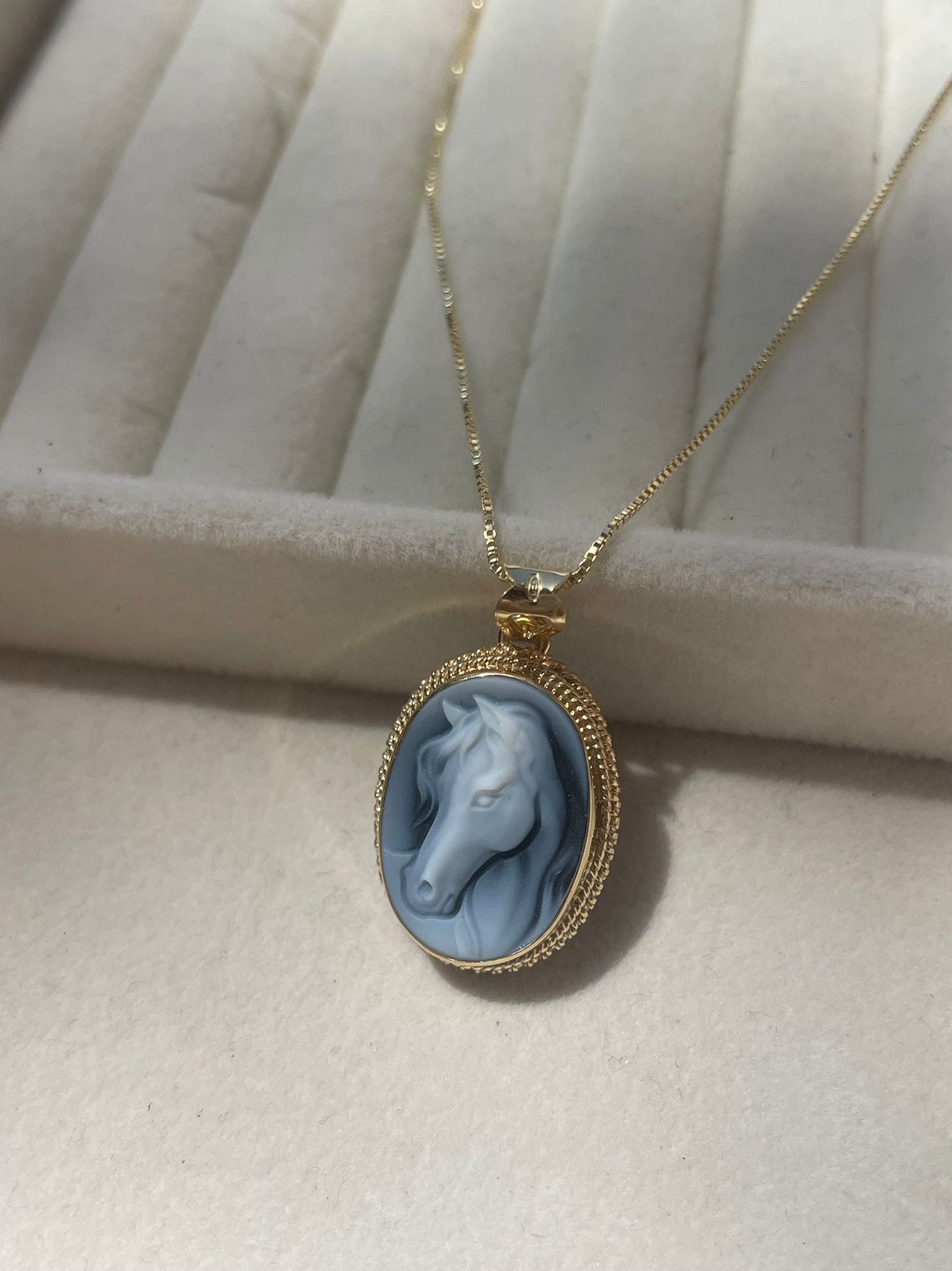 Horse cameo necklace - blue