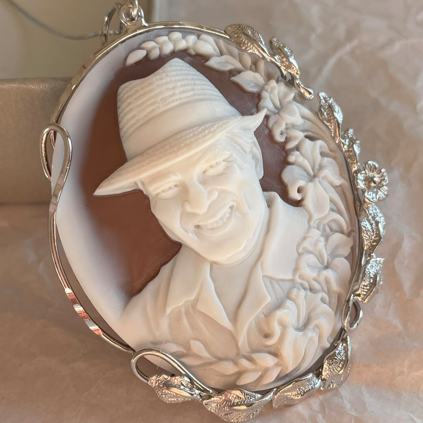 PERSONALISE YOUR CAMEO - COUPLES