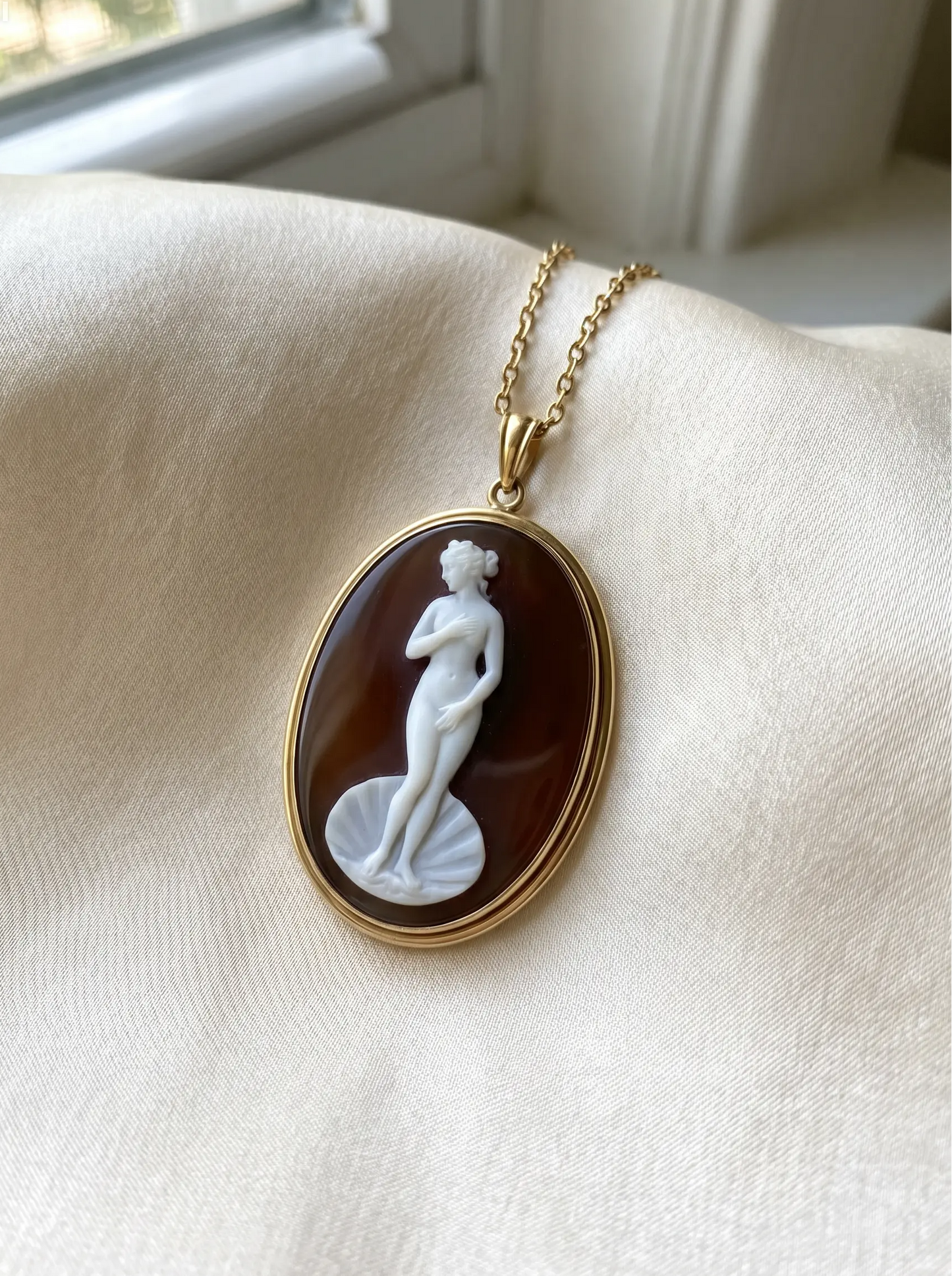 The Birth Of Venus cameo