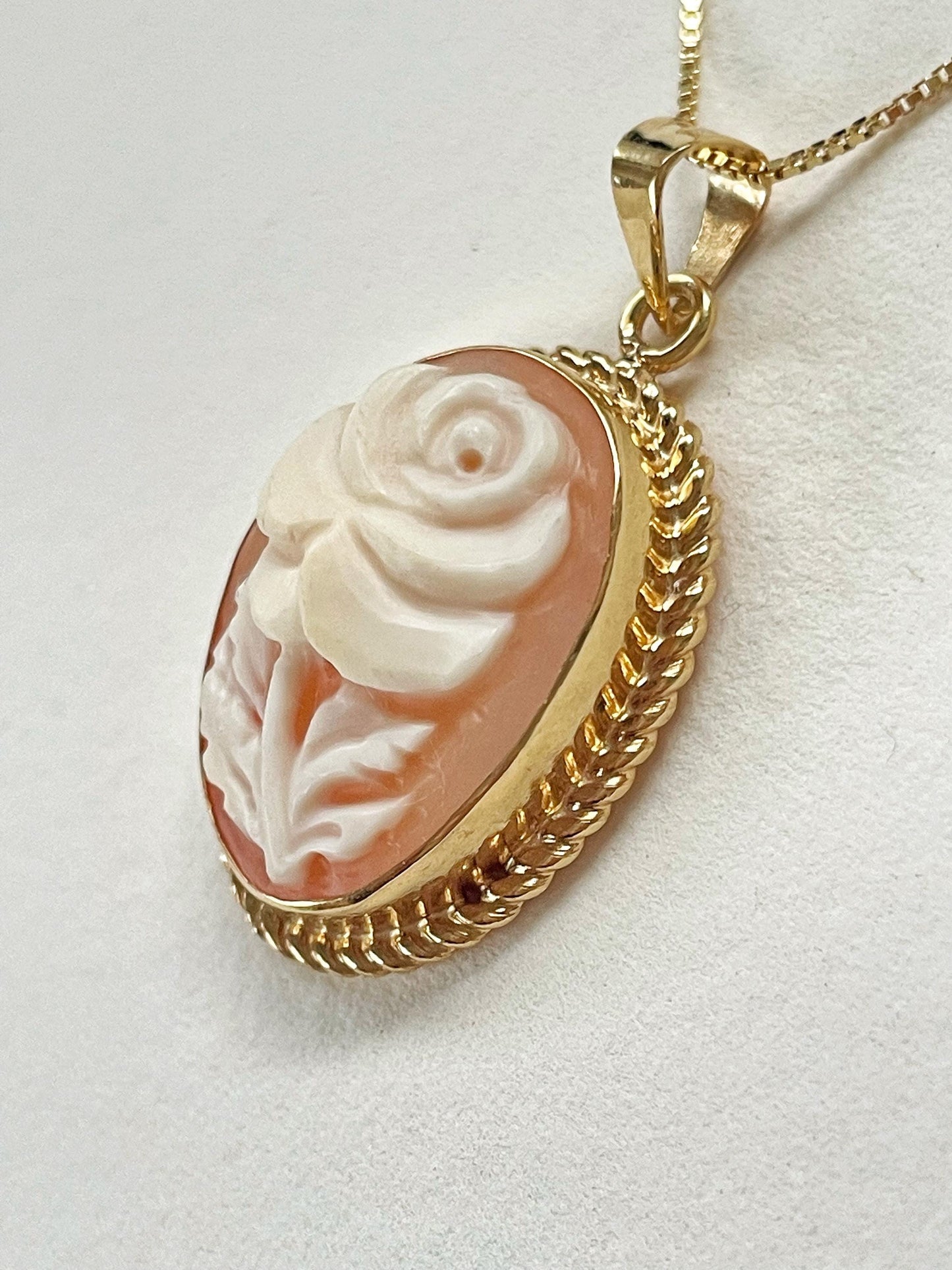 Cameo Rose Pendant