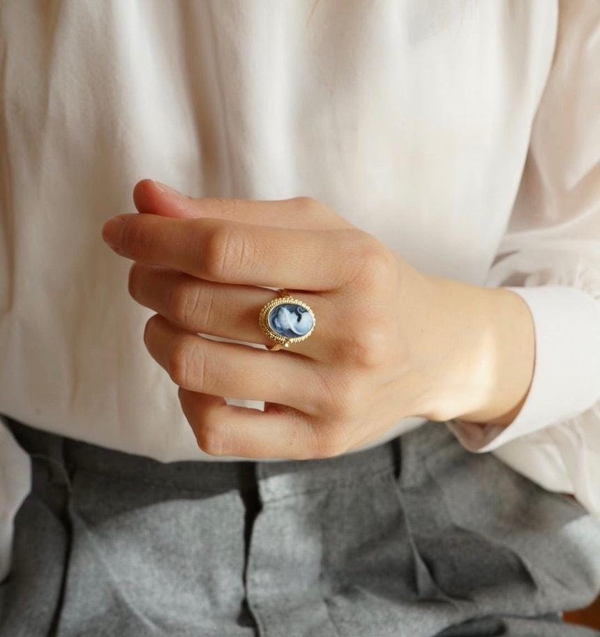 Blue cameo ring, 18K gold plated, silver sterling 925, made in Italy, waterproof ring, victorian style, gold cameo ring, vintage cameo ring