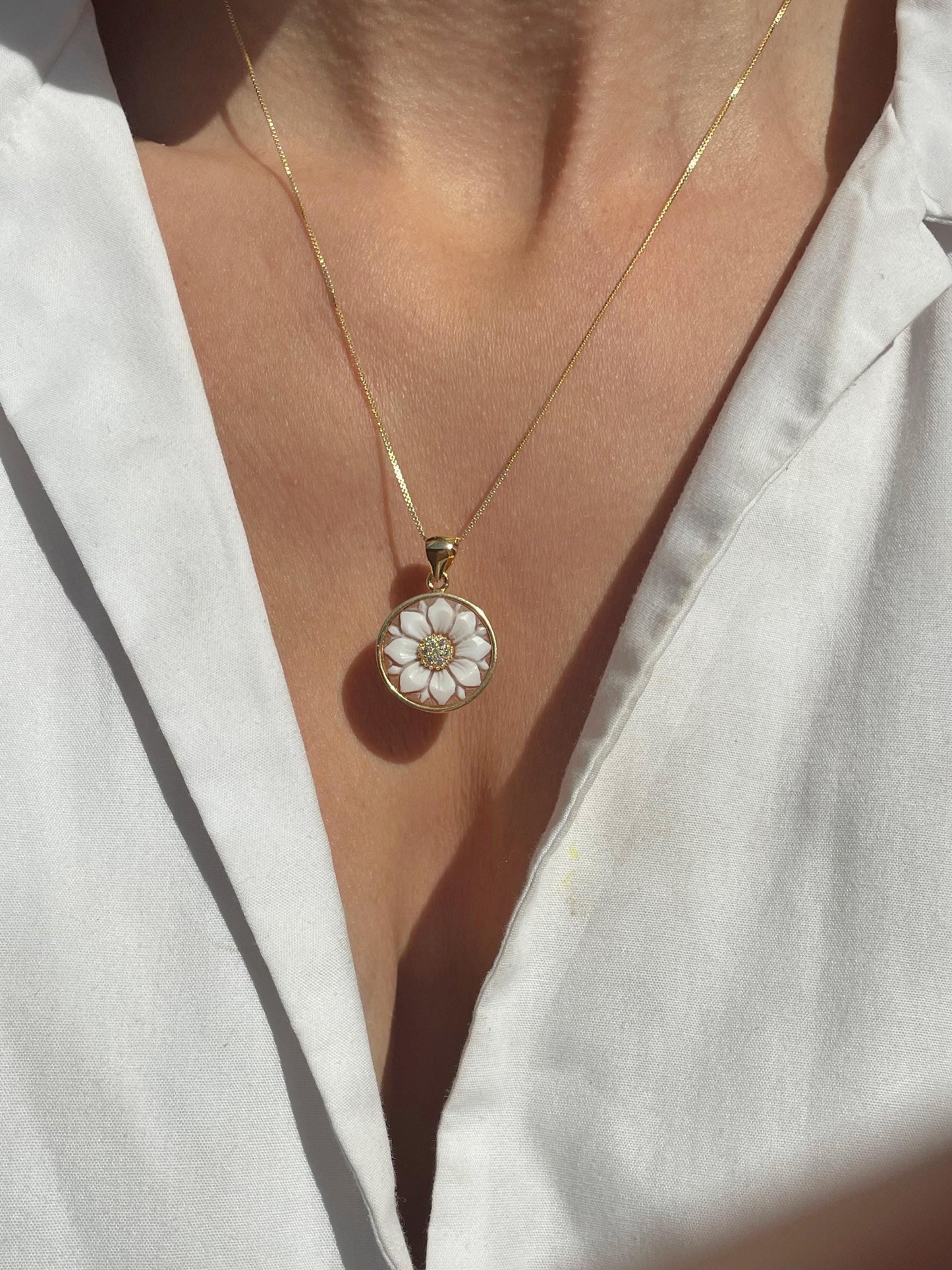 Dainty cameo necklace, necklace, unique handmade gift for daughter, jewelry set, minimalistic necklace, free shipping, made in Italy,