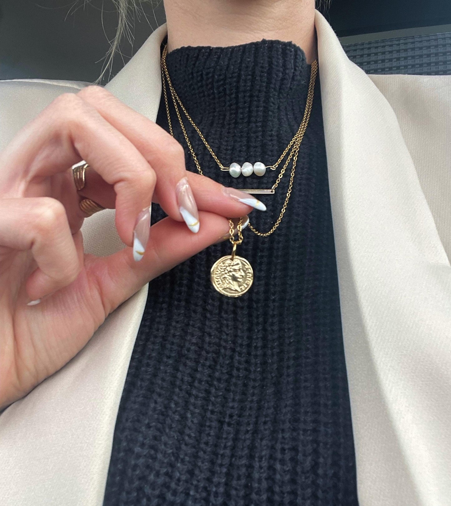 Dainty layered necklace set