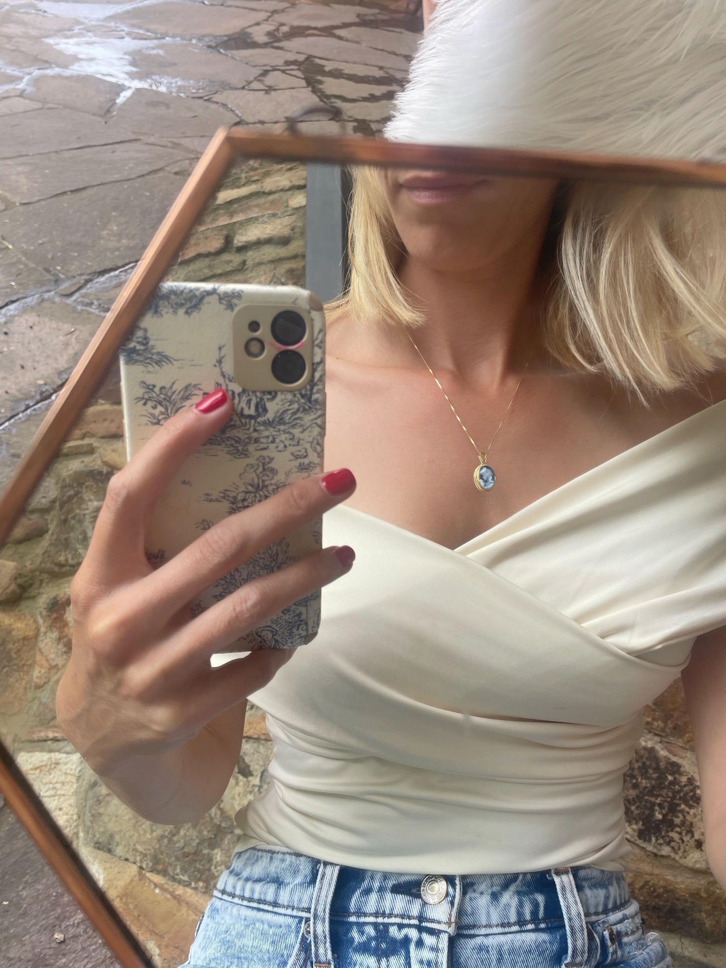 Mother & Child blue cameo necklace