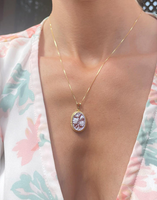 Floral cameo necklace -RED-