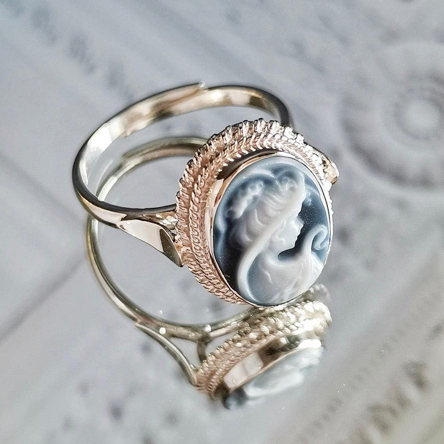 Blue cameo ring, adjustable band, silver sterling 925, gift for her, made in Italy, genuine Italian, cameo victorian style, agate cameo ring