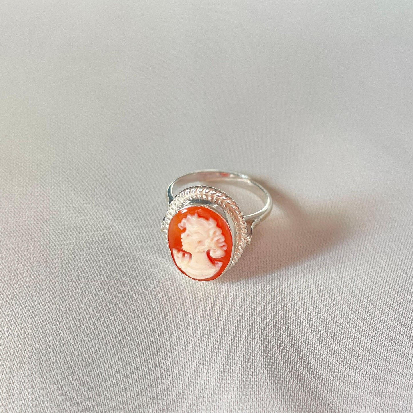 Cameo adjustable ring, Cameo Silver frame, handmade custom gift, midi ring, anniversary gift for her, made in Italy, mother jewelry, classic