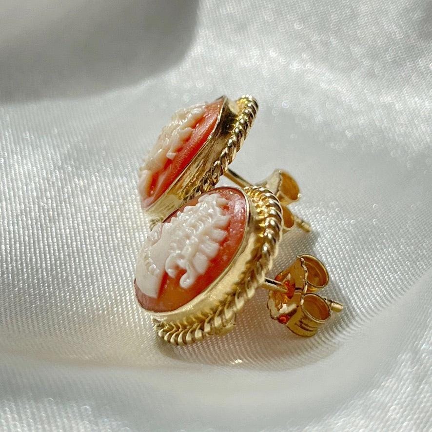 18K gold earrings, Cameo earrings, wedding anniversary gift, bridal jewelry, custom unique gift, camée, waterproof stud earrings, Italian