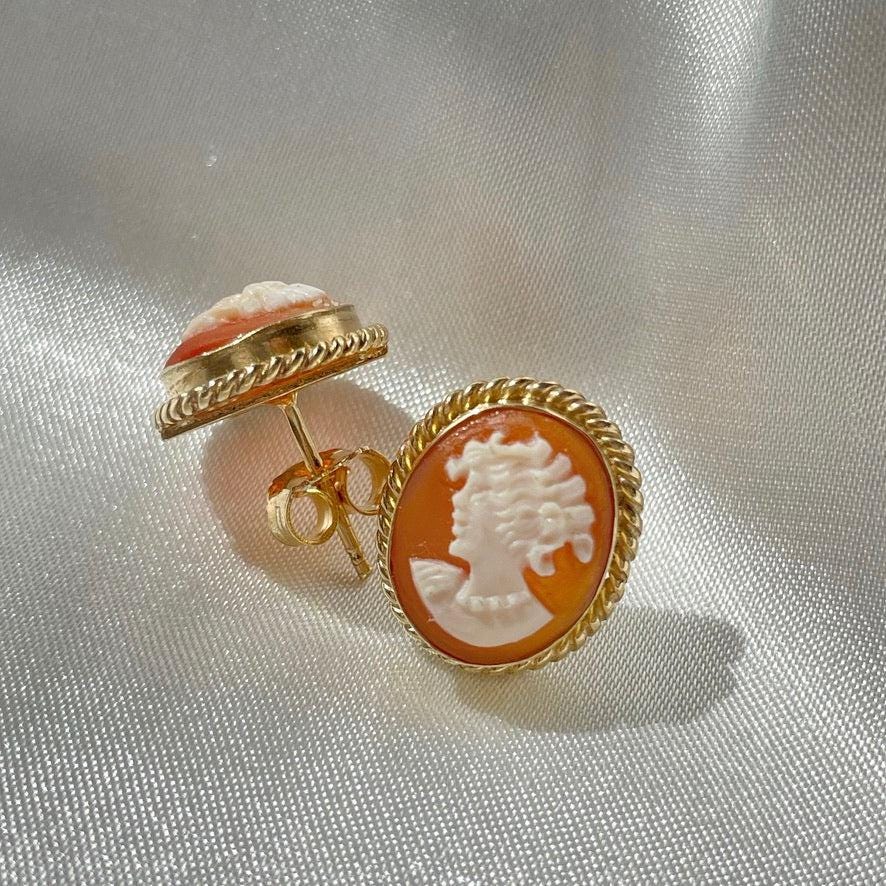 18K gold earrings, Cameo earrings, wedding anniversary gift, bridal jewelry, custom unique gift, camée, waterproof stud earrings, Italian