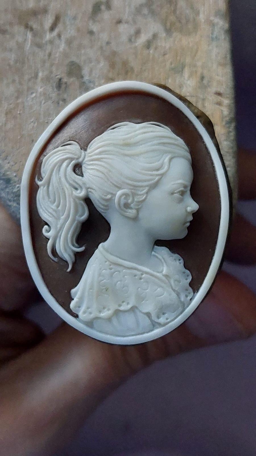 Custom Family Portrait Cameo Necklace, Handcrafted Italian Seashell Jewelry
