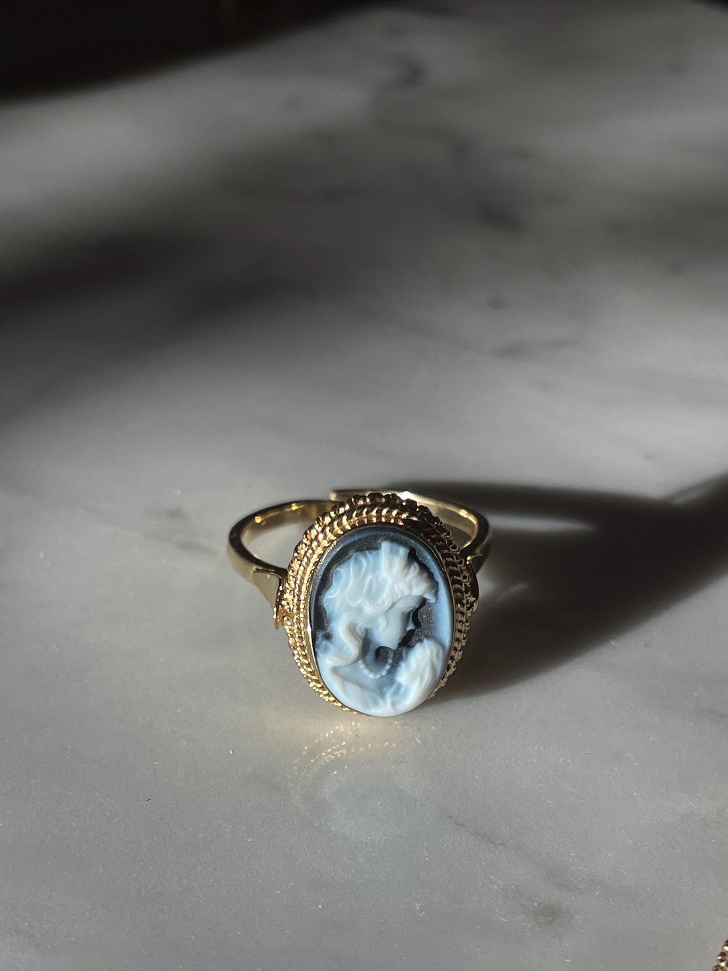 Mother & Child cameo ring, Blue cameo, adjustable ring, 18kt gold ring, gift for mom, ITALY, Jesus and Mary, baby Jesus ring, virgin Mary